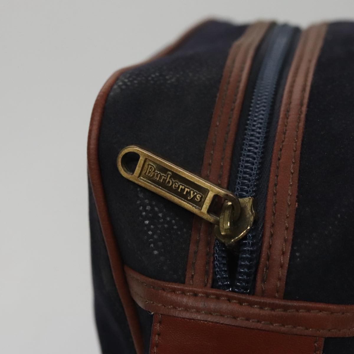 Burberry Burberry Shoulder Bag Suede Navy Size ONE SIZE - 15 Thumbnail