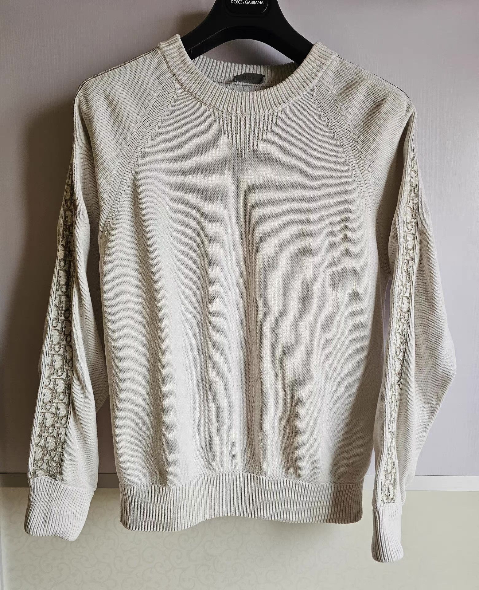 Dior Dior beige knit sweater with jacquard sleeves, Size US M / EU 48-50 / 2 - 1 Thumbnail