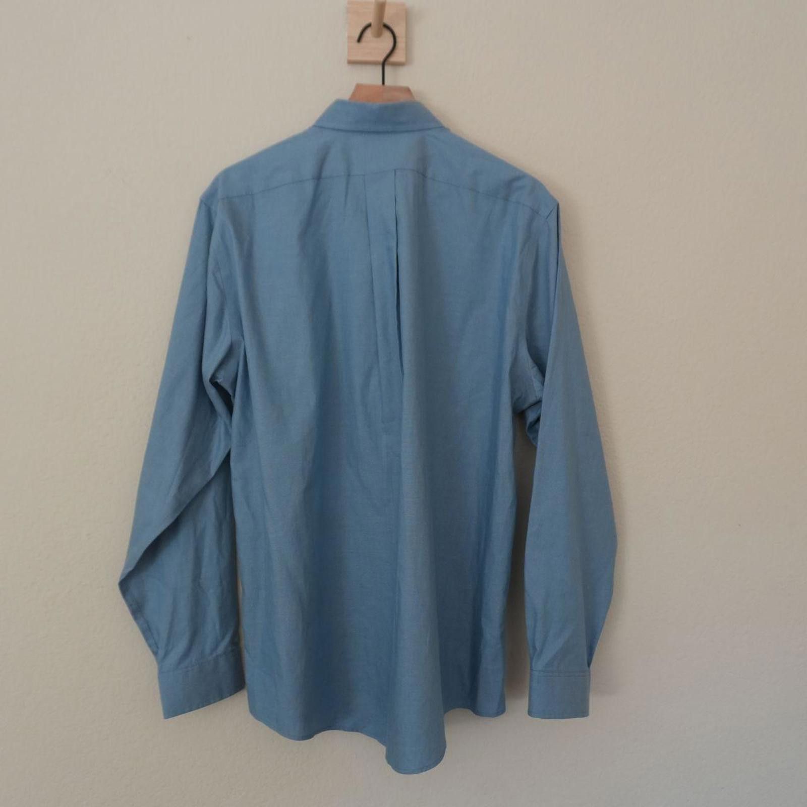 Eddie Bauer Eddie Bauer Shirt Men's L Blue Wrinkle Resistant Relaxed Fit Size US L / EU 52-54 / 3 - 5 Thumbnail
