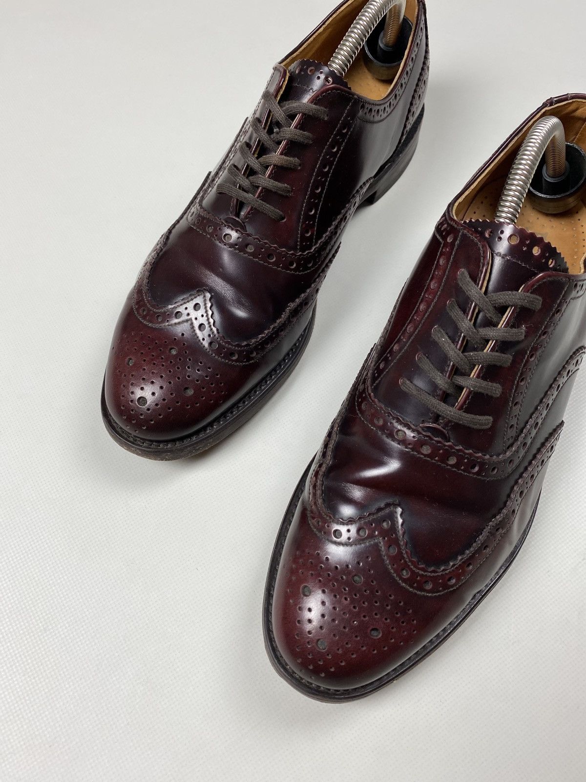 Loake Loake men’s leather brogue shoes size UK 9.5 / US 10.5 Size US 10.5 / EU 43-44 - 8 Thumbnail