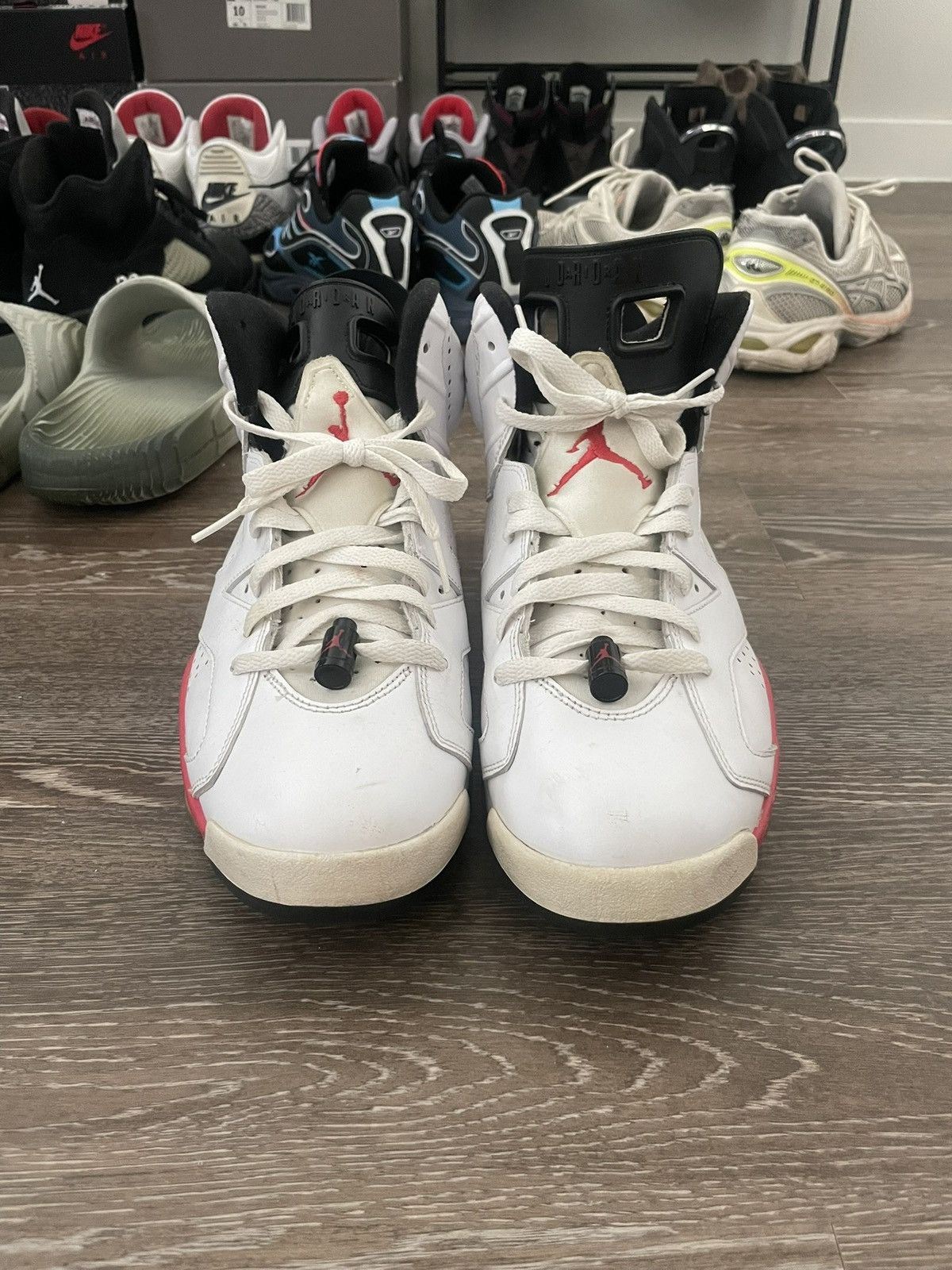 Jordan Brand Jordan 6 Infared 2010 Size US 10.5 / EU 43-44 - 1 Thumbnail
