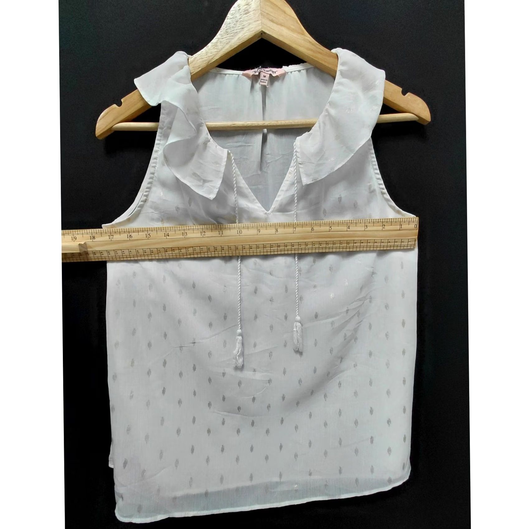 Juicy Couture Juicy Couture White Sleeveless Top Solid Polyester Women M V-Neck Tank Sleeve Casual Blouse Ruffle Collar Lightweight Breathable Spring Summer Size M / US 6-8 / IT 42-44 - 6 Thumbnail
