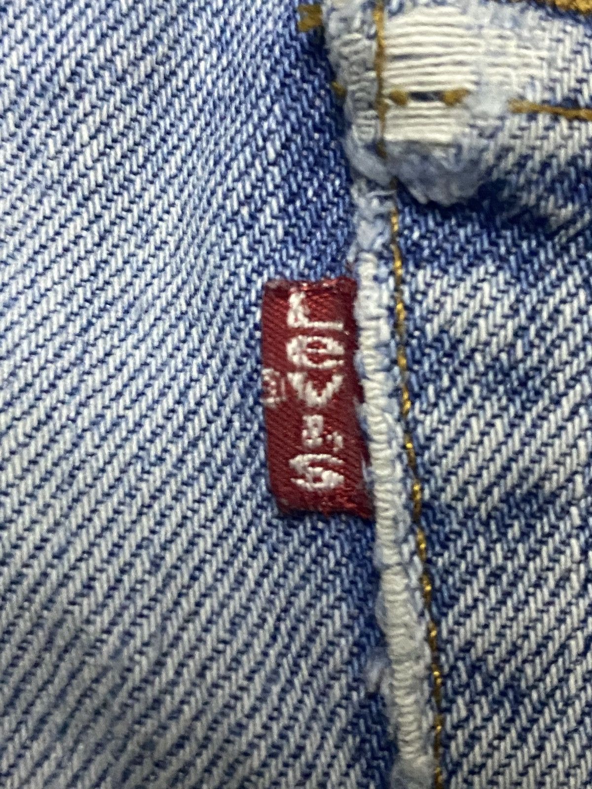 Levi's Vintage Levis 501 70s Faded Wash Repair Distressed Jeans Size US 29 - 16 Thumbnail