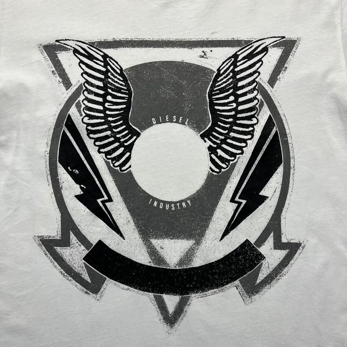 Diesel Vintage Diesel Big Central Logo Tee Streetwear Y2K Designer Size US L / EU 52-54 / 3 - 4 Thumbnail
