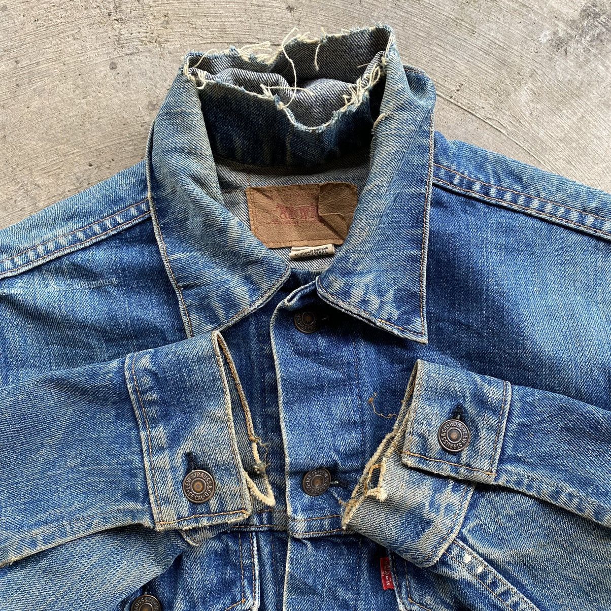 Levi's Distressed Vintage LEVI'S Denim Trucker Jacket Size US S / EU 44-46 / 1 - 4 Thumbnail