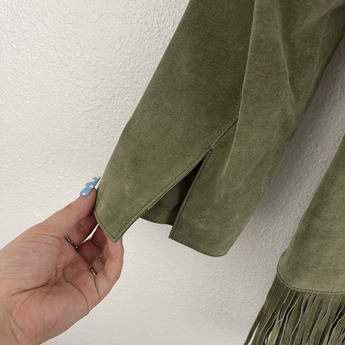 Vintage ARTURO Vintage 90s Green Suede Leather Grunge Fringe Jacket Size M / US 6-8 / IT 42-44 - 12 Thumbnail