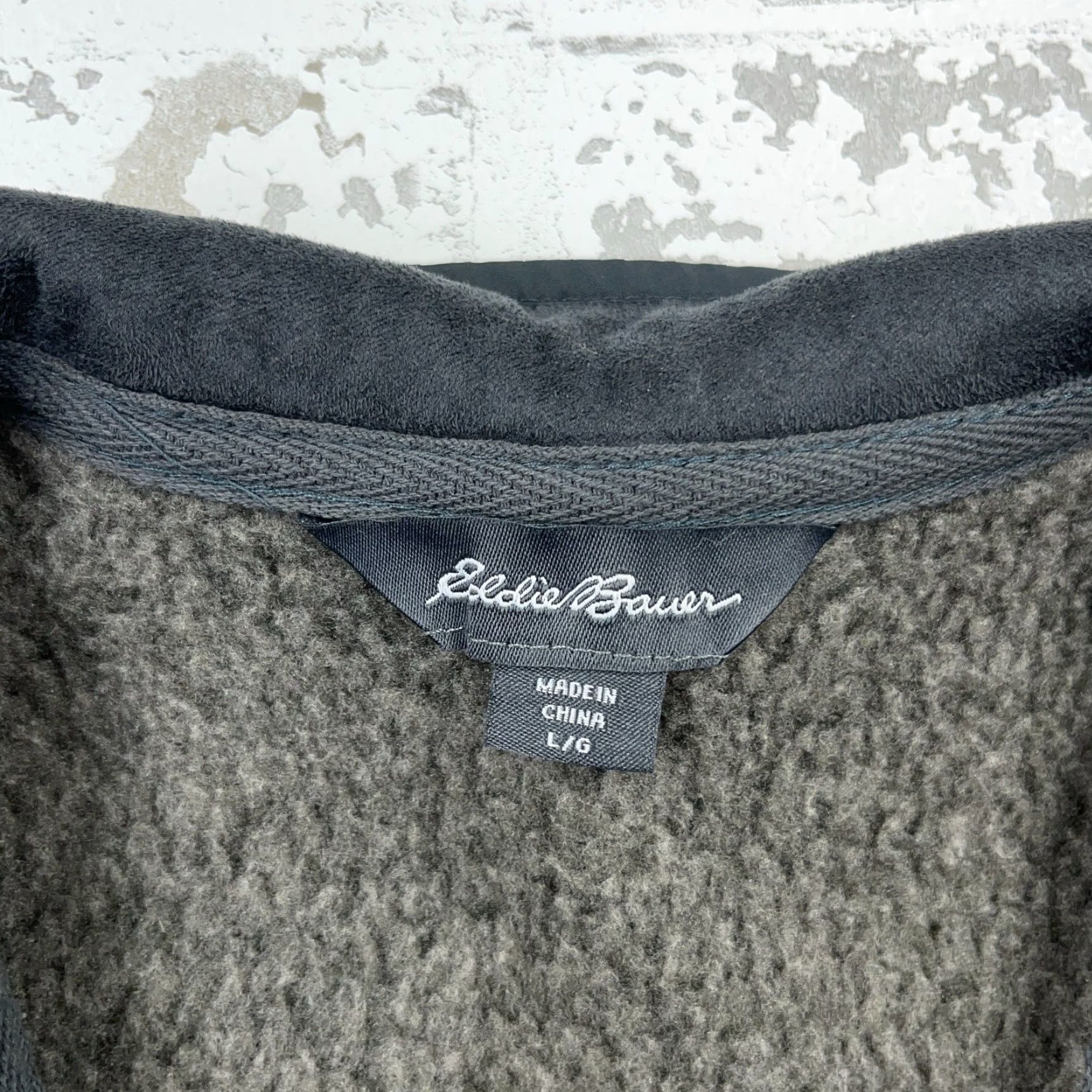 Eddie Bauer Eddie Bauer Sweater Men Large Gray Fleece Pullover 1/4 Zip Jacket Heather K, Casual, Classic Outdoor Knit/Brand/Regular Fit Size US L / EU 52-54 / 3 - 5 Thumbnail