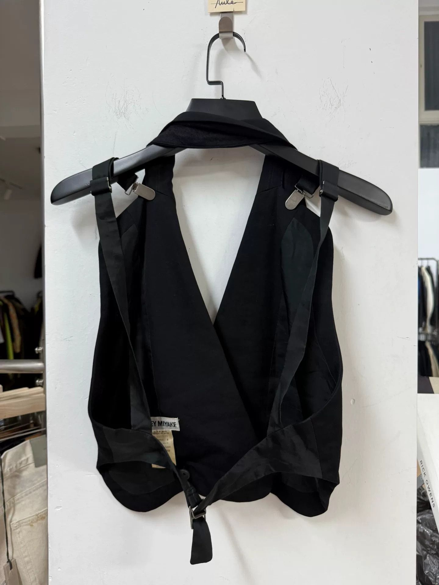 Issey Miyake Issey Miyake Wool Fake Collar Vest Size US M / EU 48-50 / 2 - 1 Thumbnail