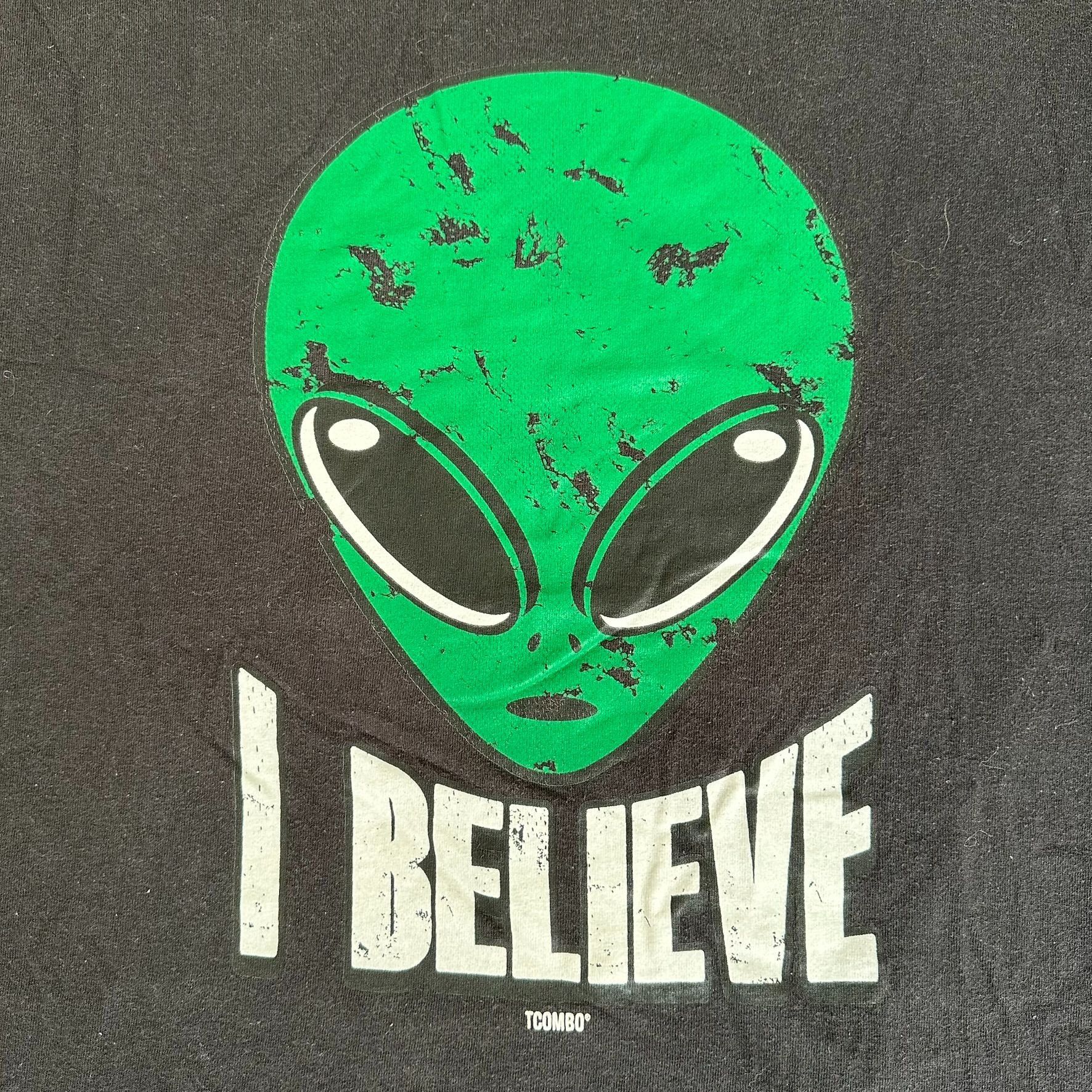 Vintage Vintage Y2K I Believe Aliens T-Shirt Sci-Fi Skate Sun Faded Size US XL / EU 56 / 4 - 2 Thumbnail