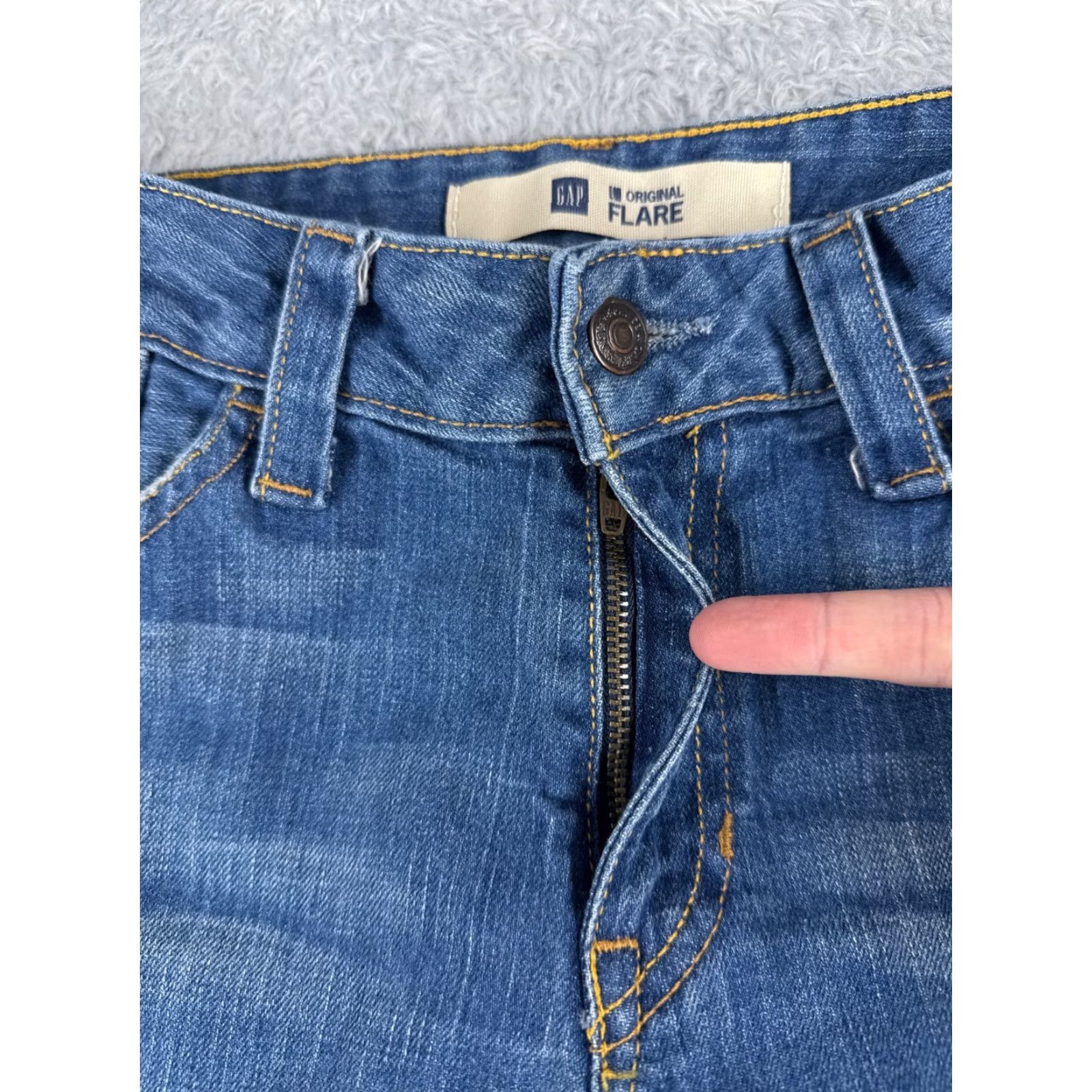 Gap VINTAGE Gap Jeans Womens 6 Blue Denim Ankle Mid Rise Cotton Blend 28x28 Jeans Women Blue 90s Western Style Boys? Size 28" / US 6 / IT 42 - 5 Thumbnail