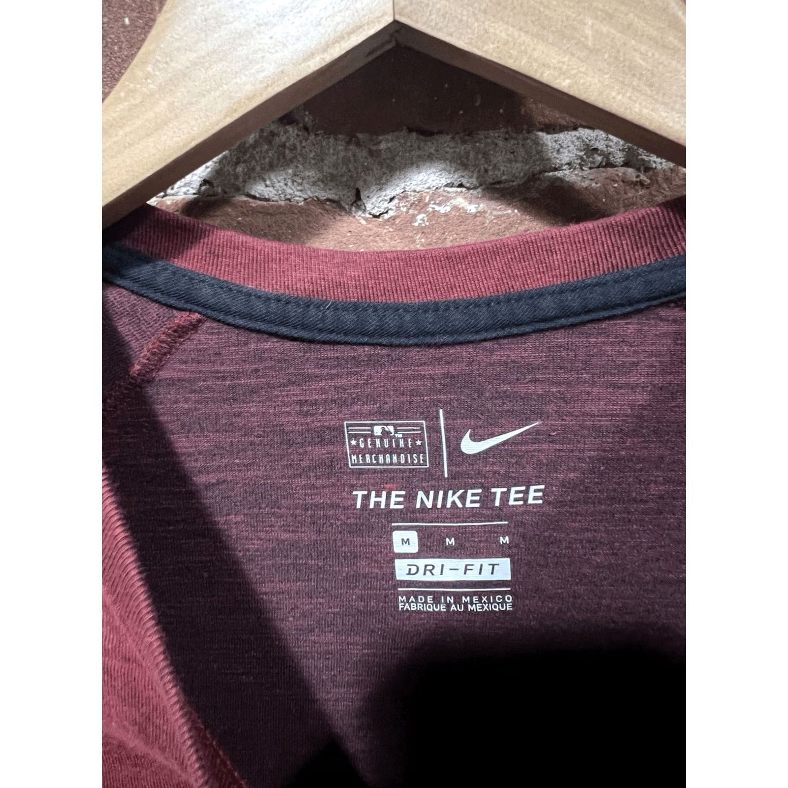 Nike Nike Mens Red Arizona Diamondbacks 3/4 Sleeve T-Shirt Msize Red Diamondbacks 3/4 Sleeve Nike Mens T-Shirt Size US M / EU 48-50 / 2 - 3 Thumbnail