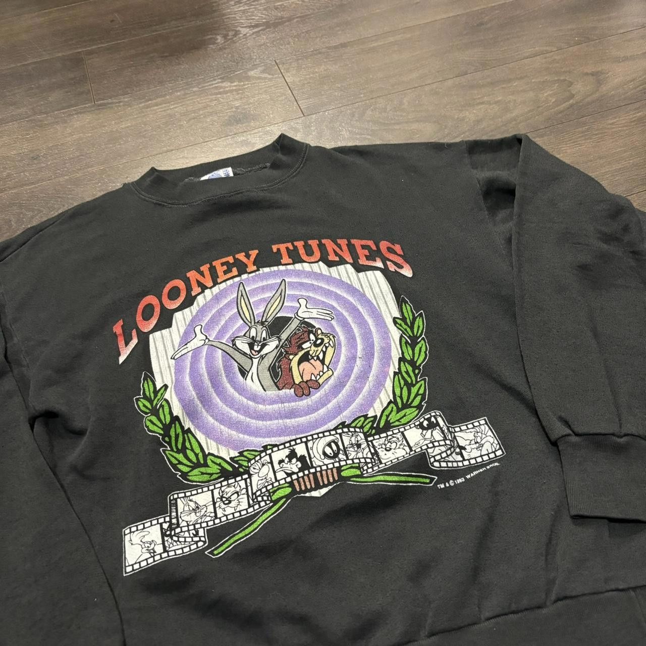 Designer vintage looney tunes crewneck sweatshirt 1993 XS Size US XS / EU 42 / 0 - 3 Thumbnail
