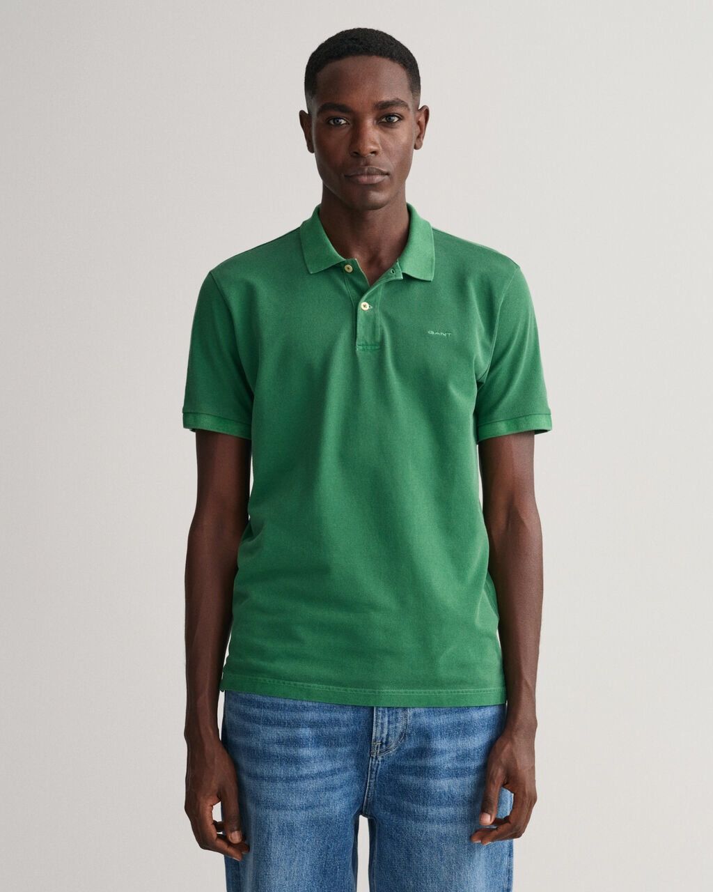 Image of Gant T-Shirt in Green, Men's (Size 2XL)