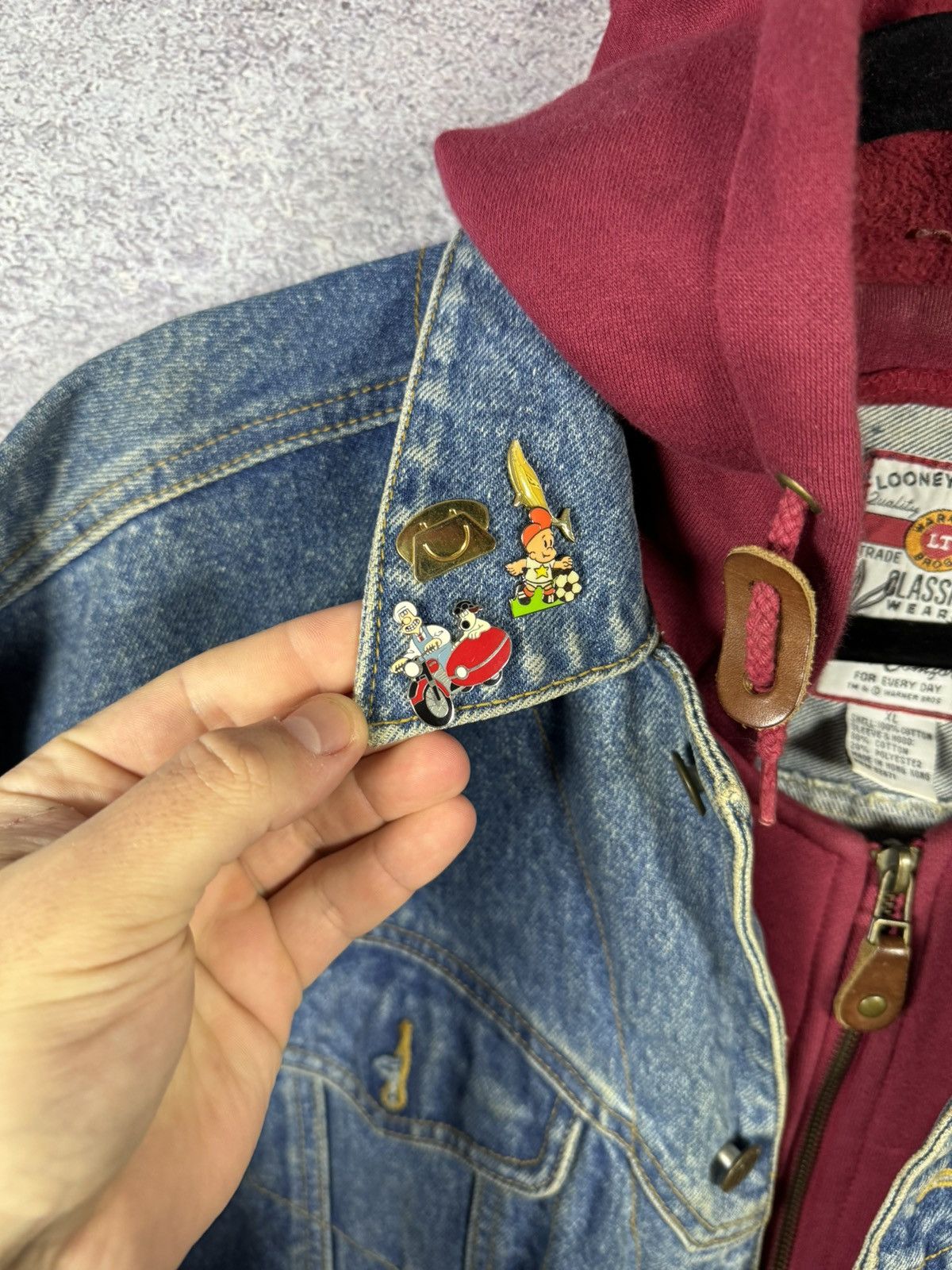 Vintage × Warner Bros All Folks Looney Tunes 1995 WB Hoodie Vest Jacket XL Denim Size US XL / EU 56 / 4 - 11 Thumbnail