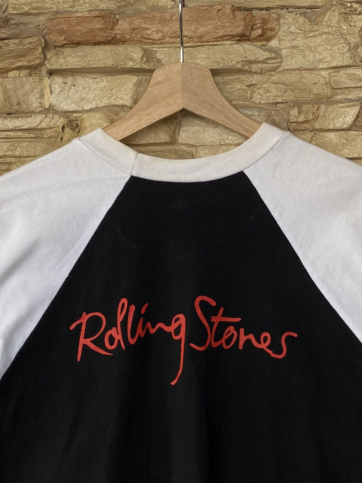 Vintage Vintage 2003 The Rolling Stones 3/4 3q Sleeve Band Tees Size US L / EU 52-54 / 3 - 9 Thumbnail