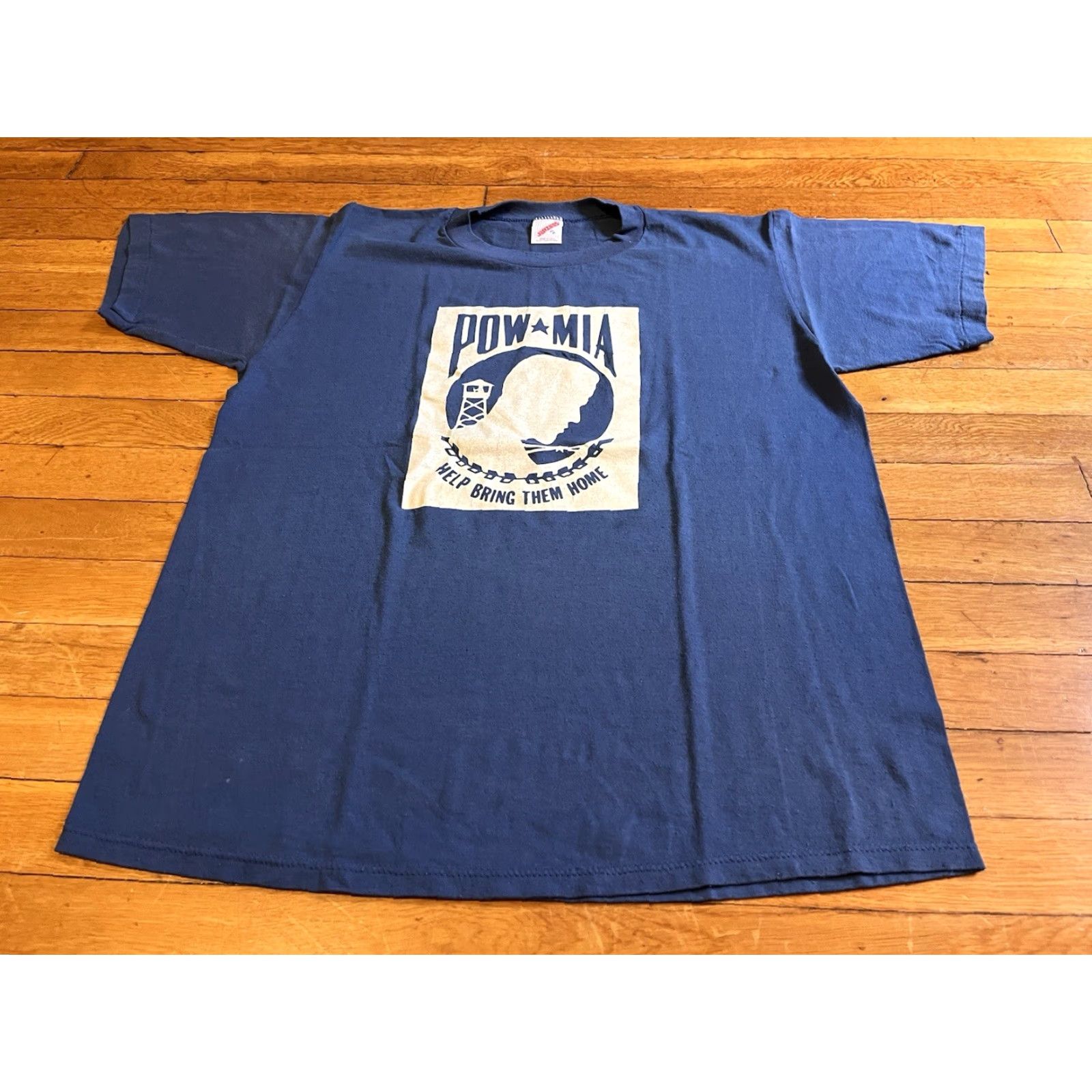 Jerzees VINTAGE JERZEES New Jersey Shirt Men’s XL Blue POW MIA 90s Graphic Print Short Sleeve Crew Neck Logo USA Military Retro 80s 90s Size US XL / EU 56 / 4 - 3 Thumbnail