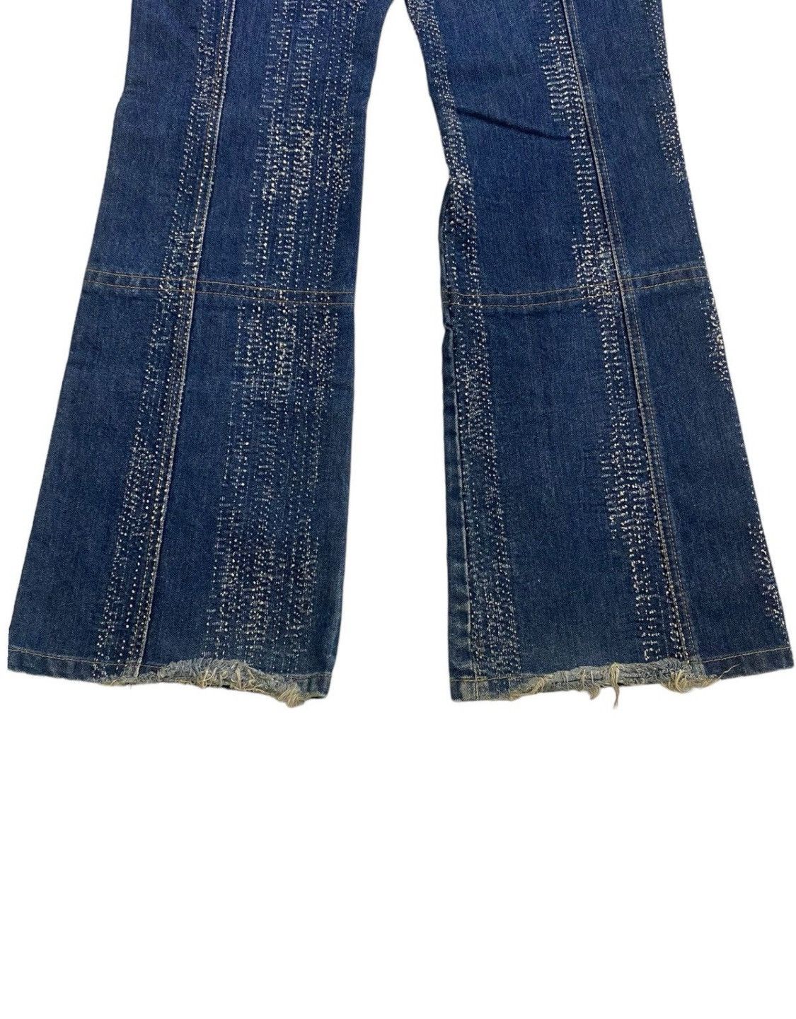 Tornado Mart Vintage Tornado Mart Flare Boho-Chic Unique Stitch Detailing Size US 29 - 9 Thumbnail
