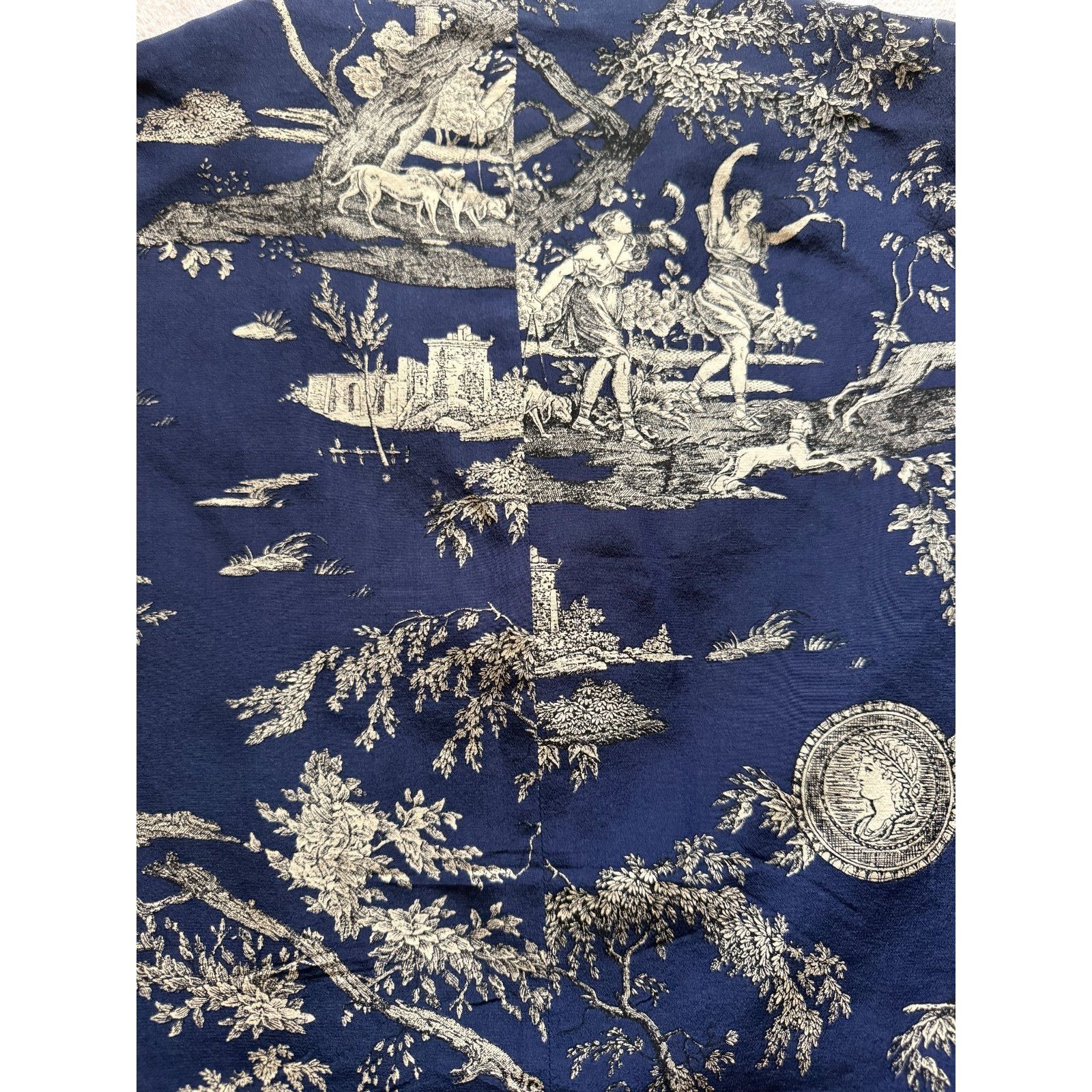 J.McLaughlin J. McLaughlin Silk Chinoiserie Vest Blue Button Front Print Size S / US 4 / IT 40 - 7 Thumbnail