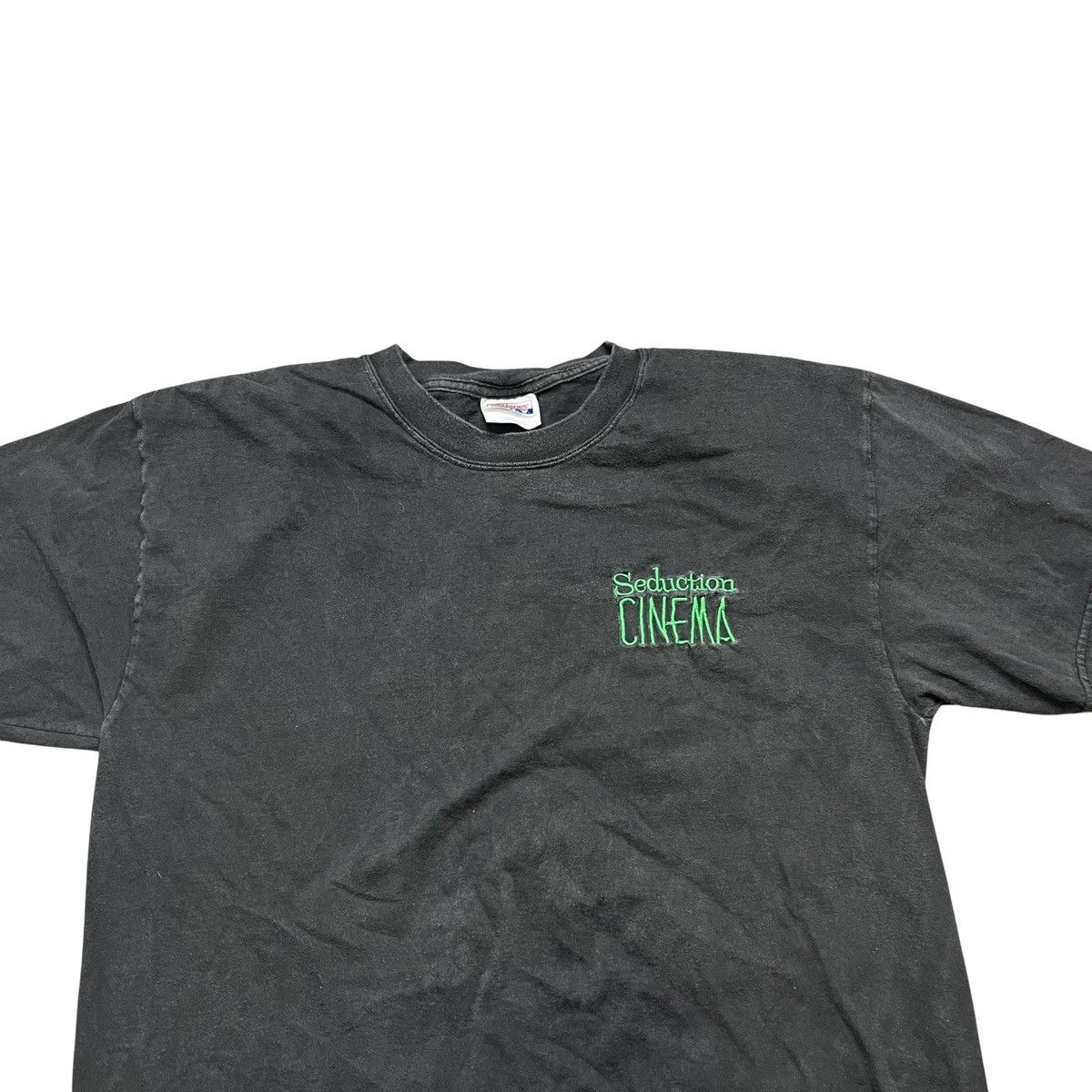 Vintage vintage seduction cinema porn tshirt Size US L / EU 52-54 / 3 - 5 Thumbnail