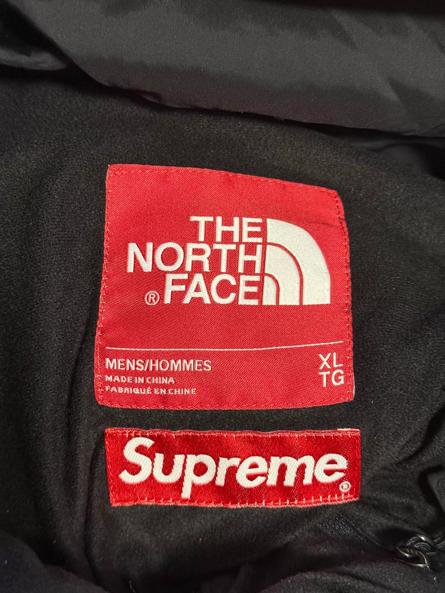 Supreme Supreme TNF Leaves Jacket Worn Once L78 C67 S60 Size US XL / EU 56 / 4 - 7 Thumbnail