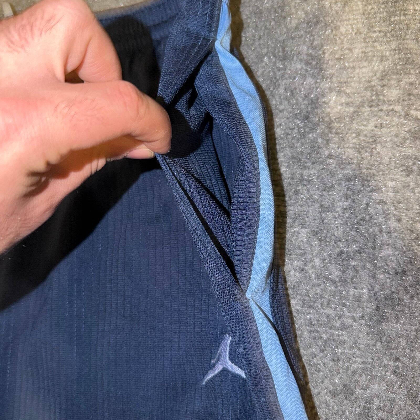 Jordan Brand Nike Air Jordan UNC Tarheels Blue Baggy Hoop Shorts Mens LG Size US 34 / EU 50 - 3 Thumbnail