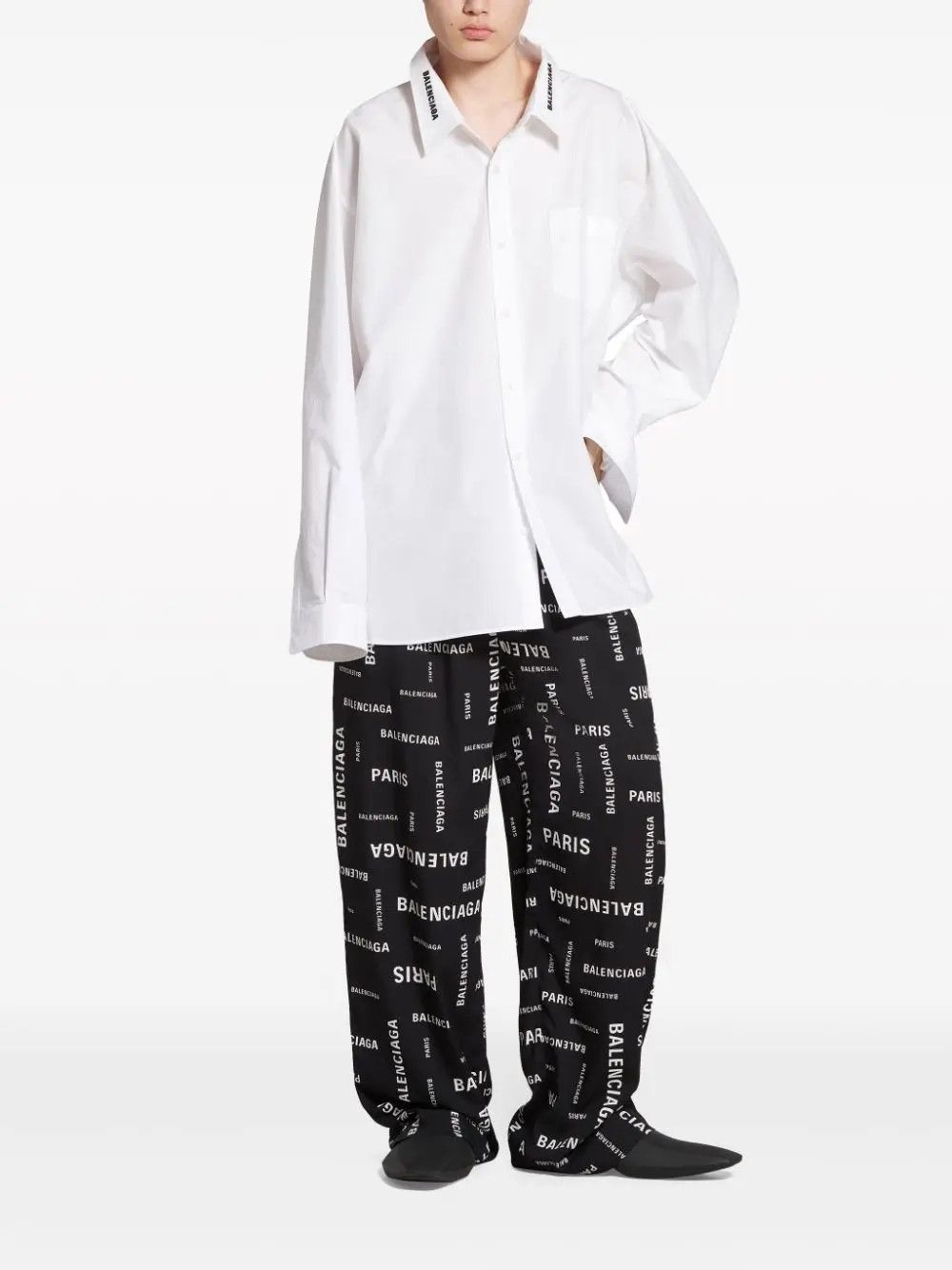 Balenciaga o1la1rc1a1024 Bal Paris Allover Pyjama Pants in Black/White Size US 30 / EU 46 - 2 Thumbnail