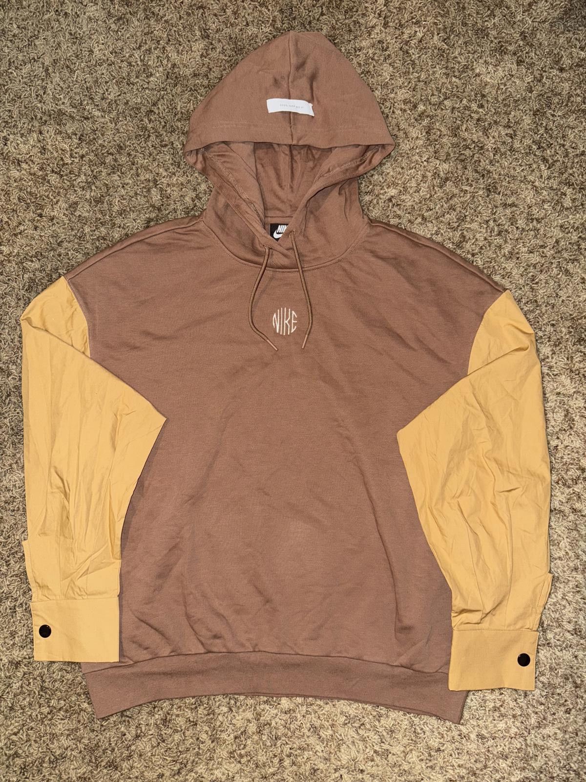 Nike Nike Sportswear Women’s Icon Clash Hoodie Sample Size S / US 4 / IT 40 - 1 Thumbnail