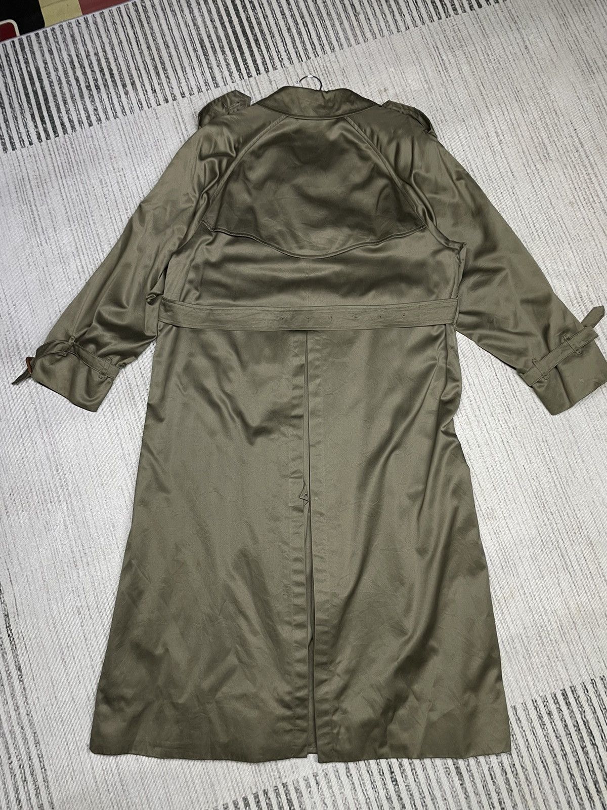 Burberry a58 Vintage Burberrys tranch Coat Size US L / EU 52-54 / 3 - 4 Thumbnail