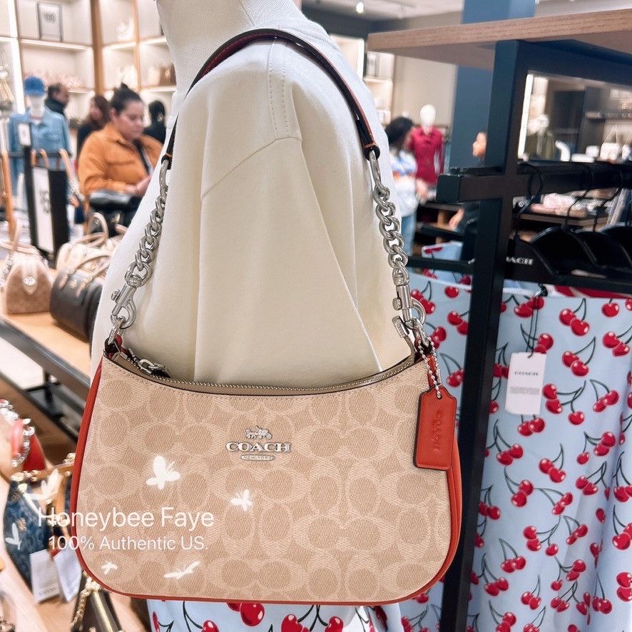 Coach Teri Shoulder Bag In Signature Canvas CV933 Size ONE SIZE - 1 Thumbnail