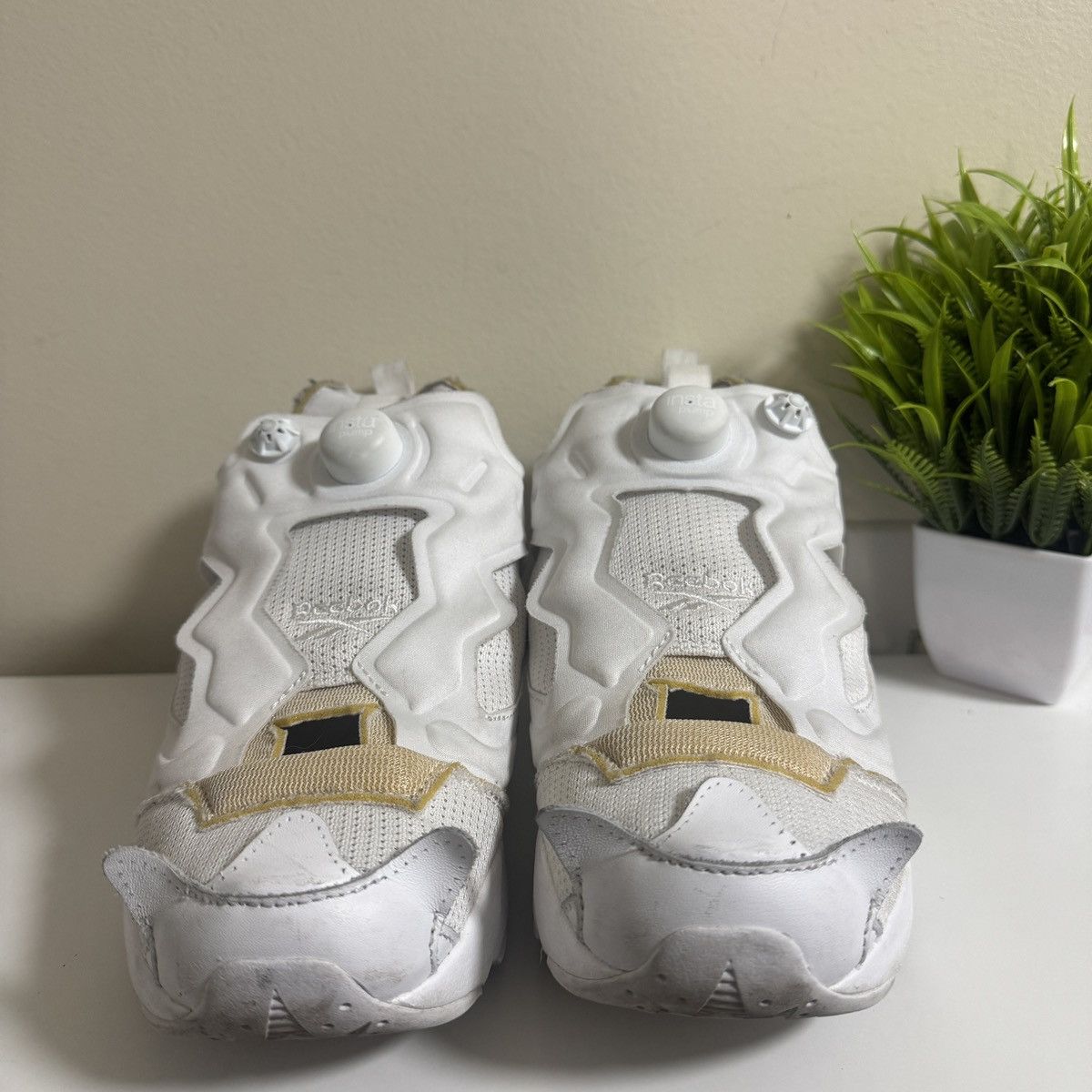 Maison Margiela × Reebok Reebok Maison x Margiela Instapump Fury Memory Of Shoes Size US 7 / EU 40 - 5 Thumbnail