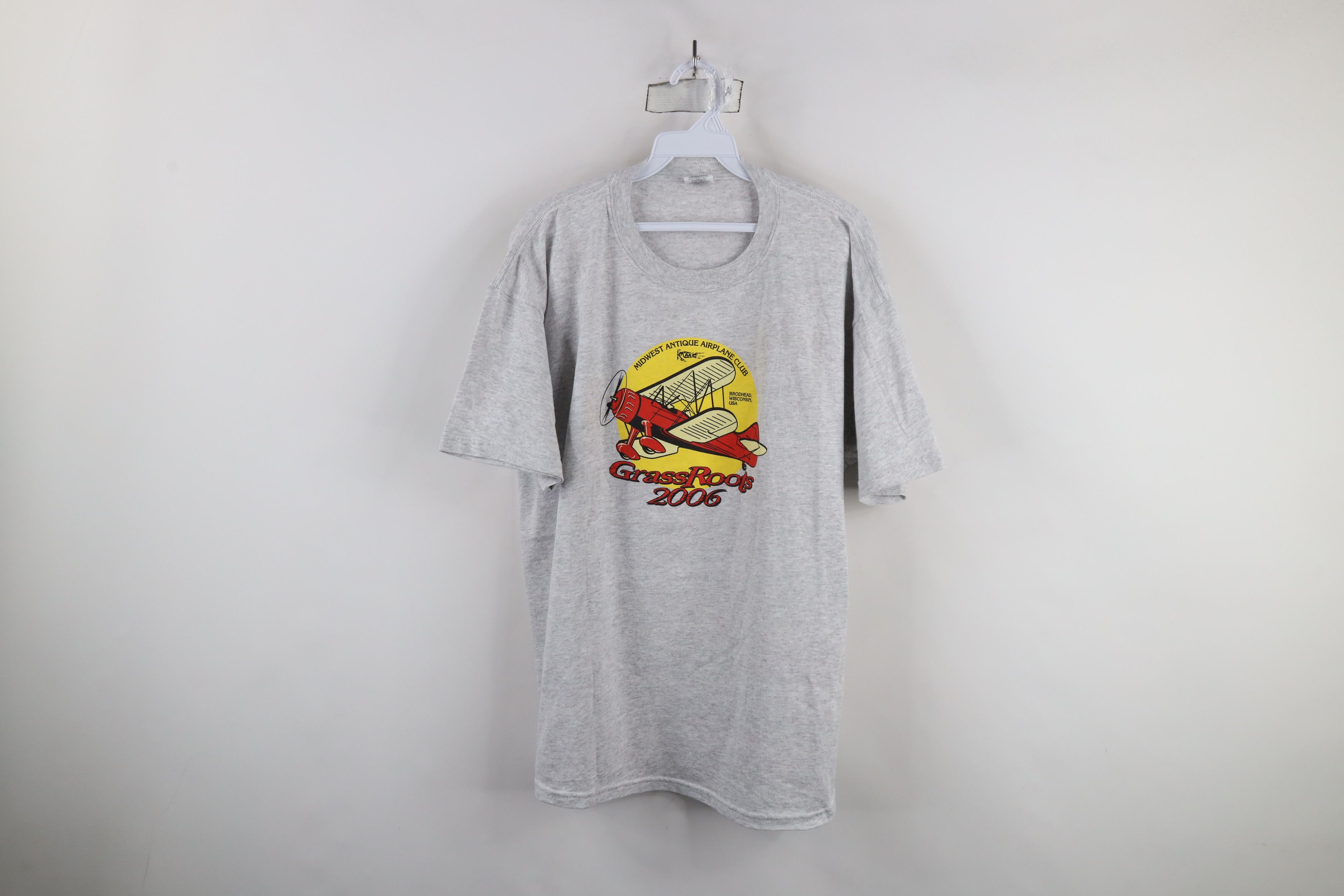 Vintage Vintage Y2K 2006 Airplane Club Grass Roots T-Shirt Gray Size US XL / EU 56 / 4 - 1 Thumbnail
