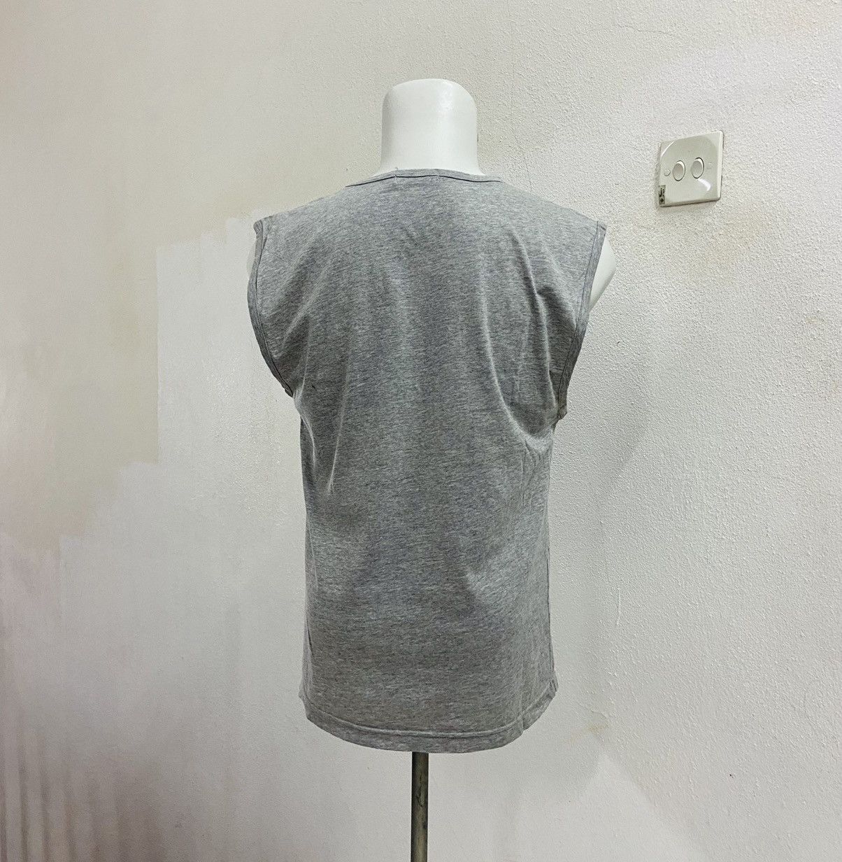 Issey Miyake × Vintage VINTAGE ISSEY MIYAKE GRAPHIC SLEEVELESS Size US S / EU 44-46 / 1 - 4 Thumbnail