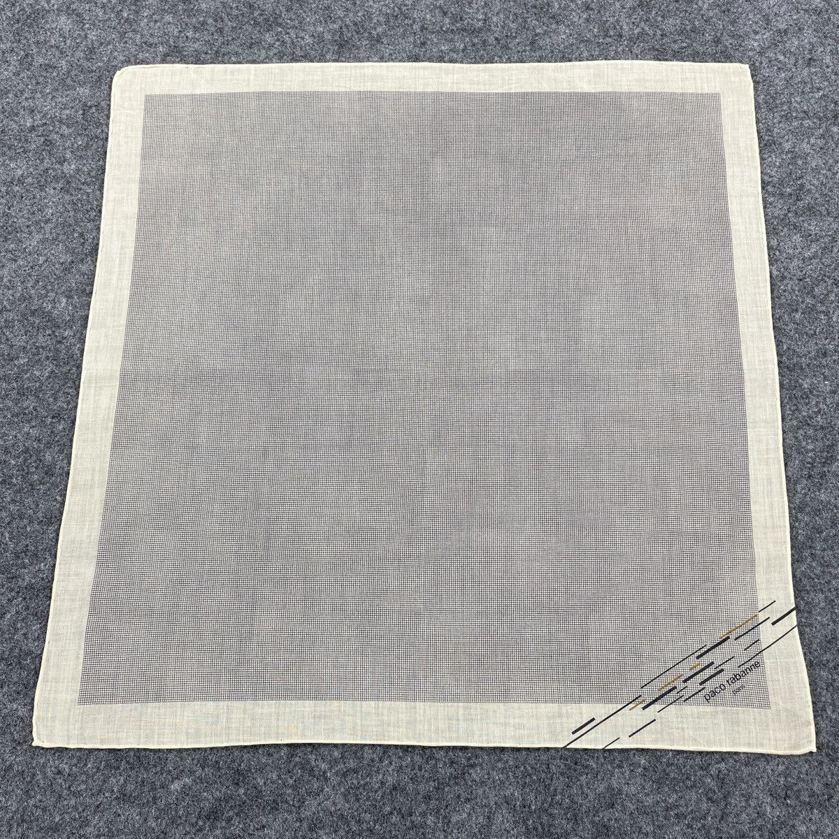 Paco Rabanne × Vintage Paco Rabanne Handkerchief / Neckerchief / Headscarf B844 Size ONE SIZE - 1 Thumbnail
