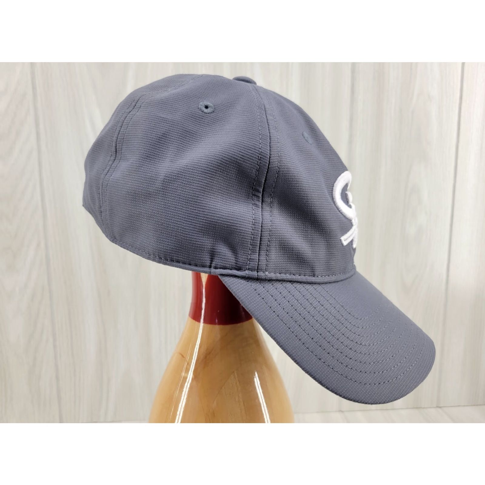Adidas VINTAGE? Adidas Mens Gardendale Rockets Hat Gray Hat Mens ADJ Gray Rockets AdiDas? Size ONE SIZE - 4 Thumbnail