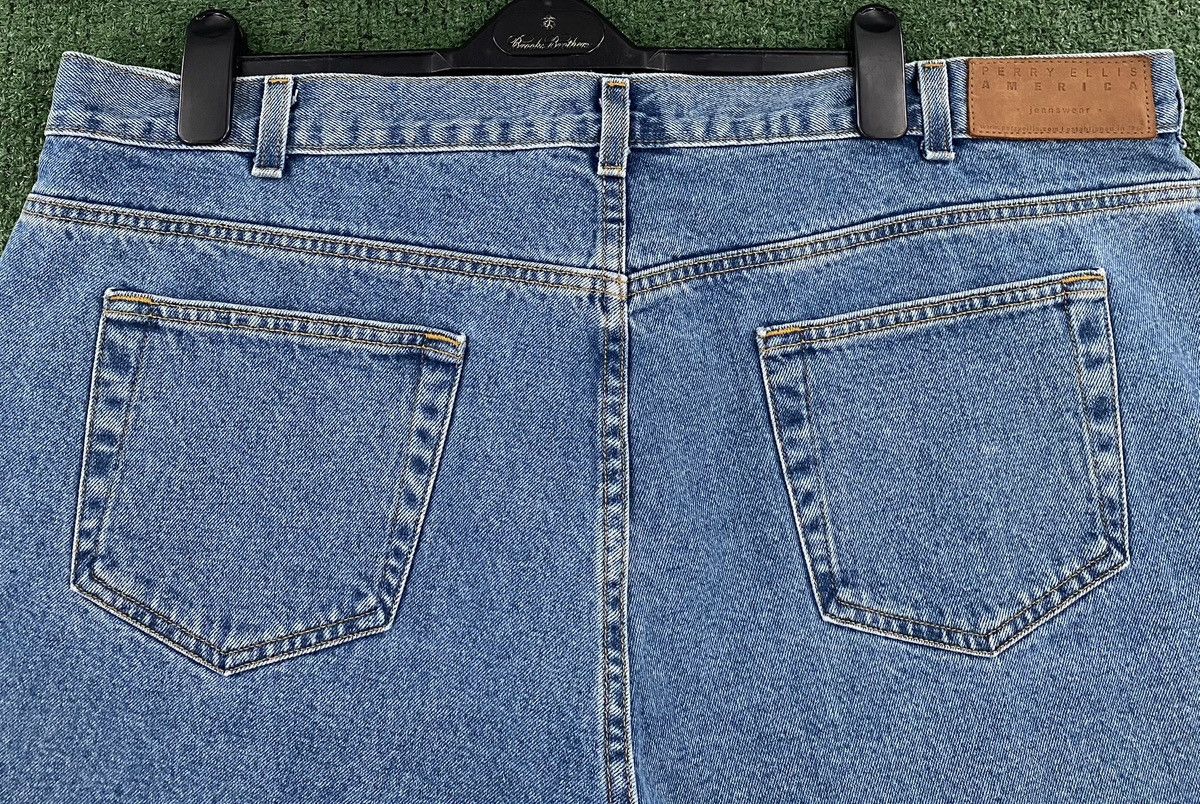 Perry Ellis Vintage 90’s Perry Ellis Denim Jean Shorts Jorts Mens Sz 43 Size US 43 - 6 Thumbnail