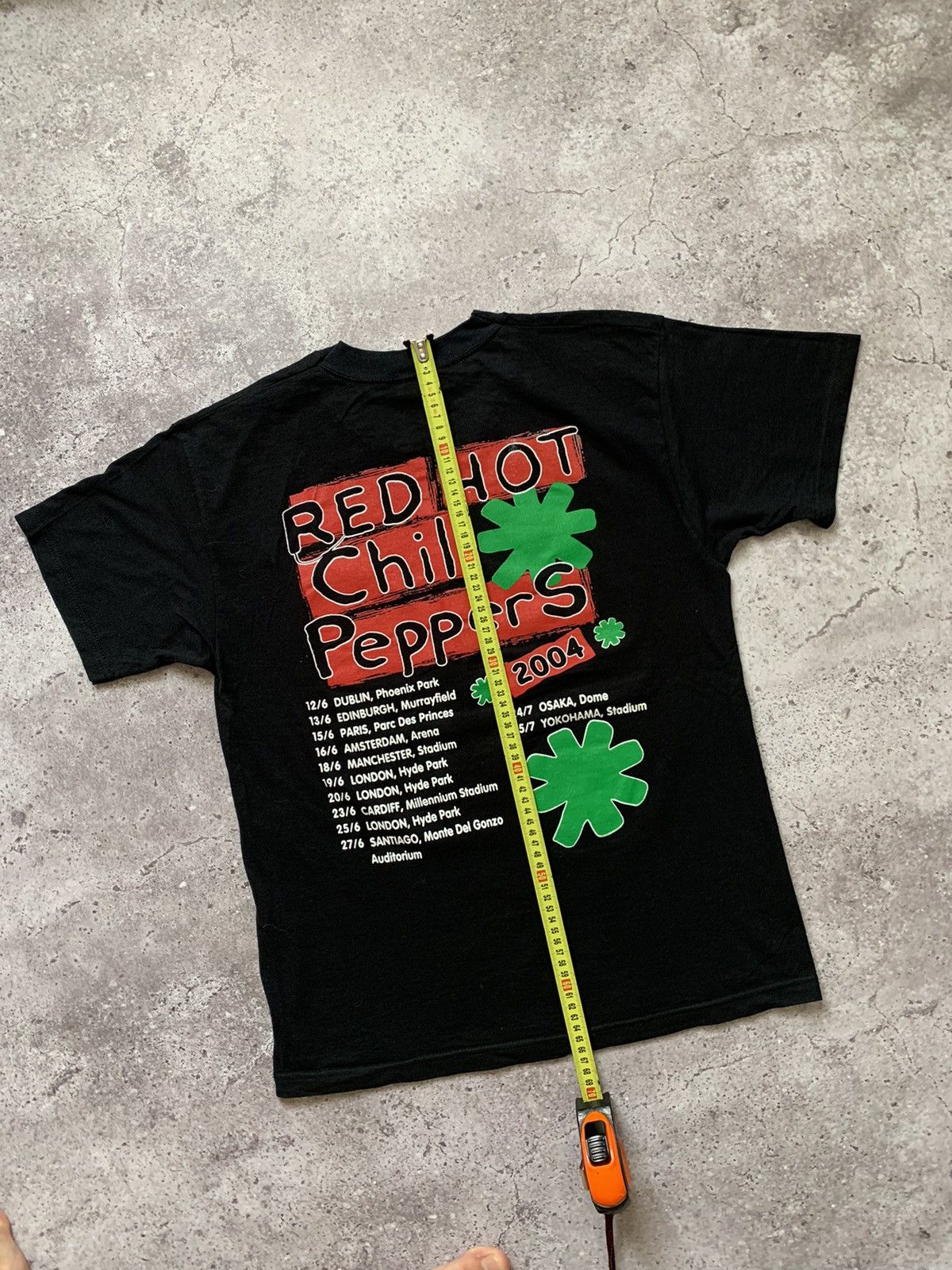 Band Tees Red Hot Chili Peppers 2004 Size US M / EU 48-50 / 2 - 6 Thumbnail