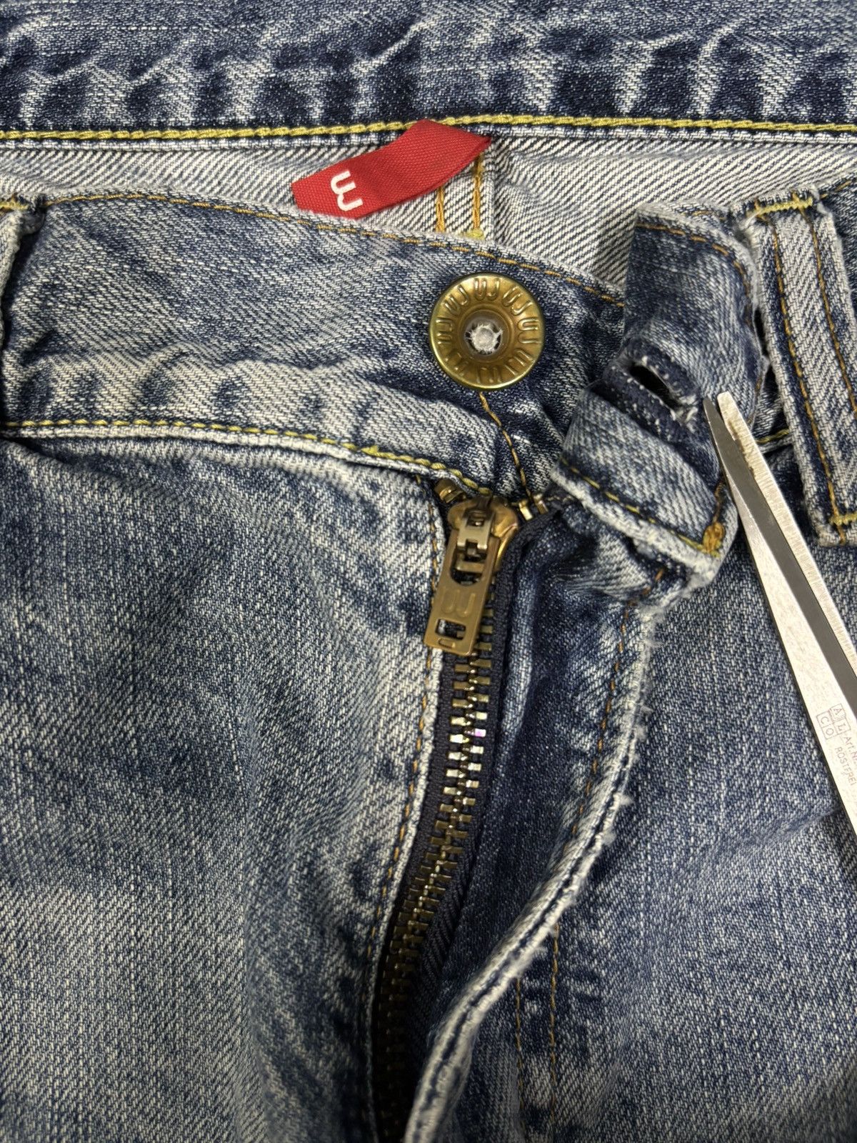Undercover × Uniqlo Vintage Uniqlo S002 Rusty Blue Wash Loose Fit Grunge Jeans Size US 33 - 16 Thumbnail