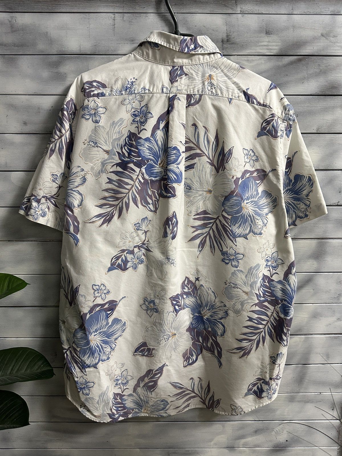 Ralph Lauren Rare Shirt Ralph Lauren Flowers Multilogo Size XXL. Size US XXL / EU 58 / 5 - 6 Thumbnail