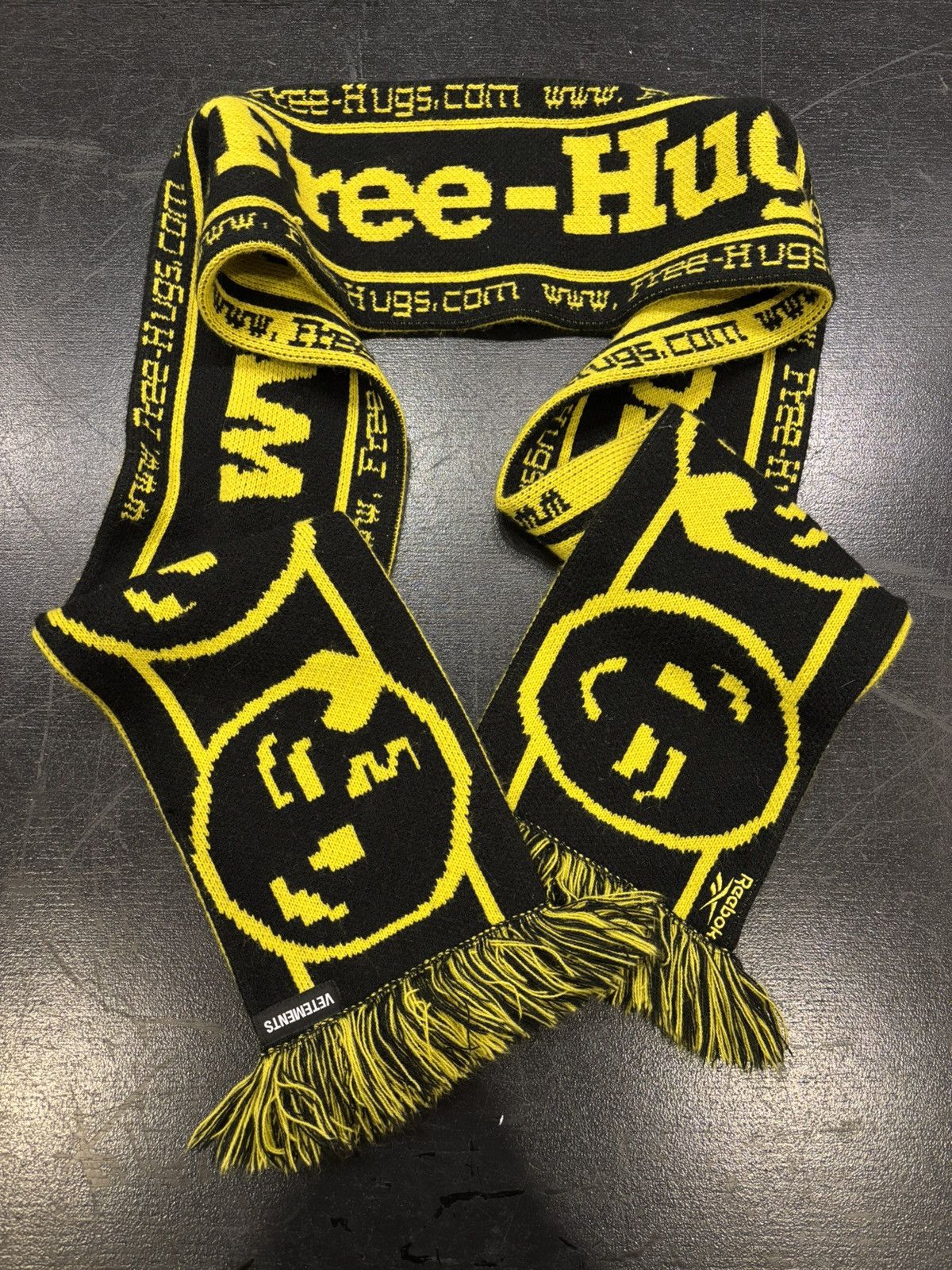 Reebok X Vetements Knit Scarf