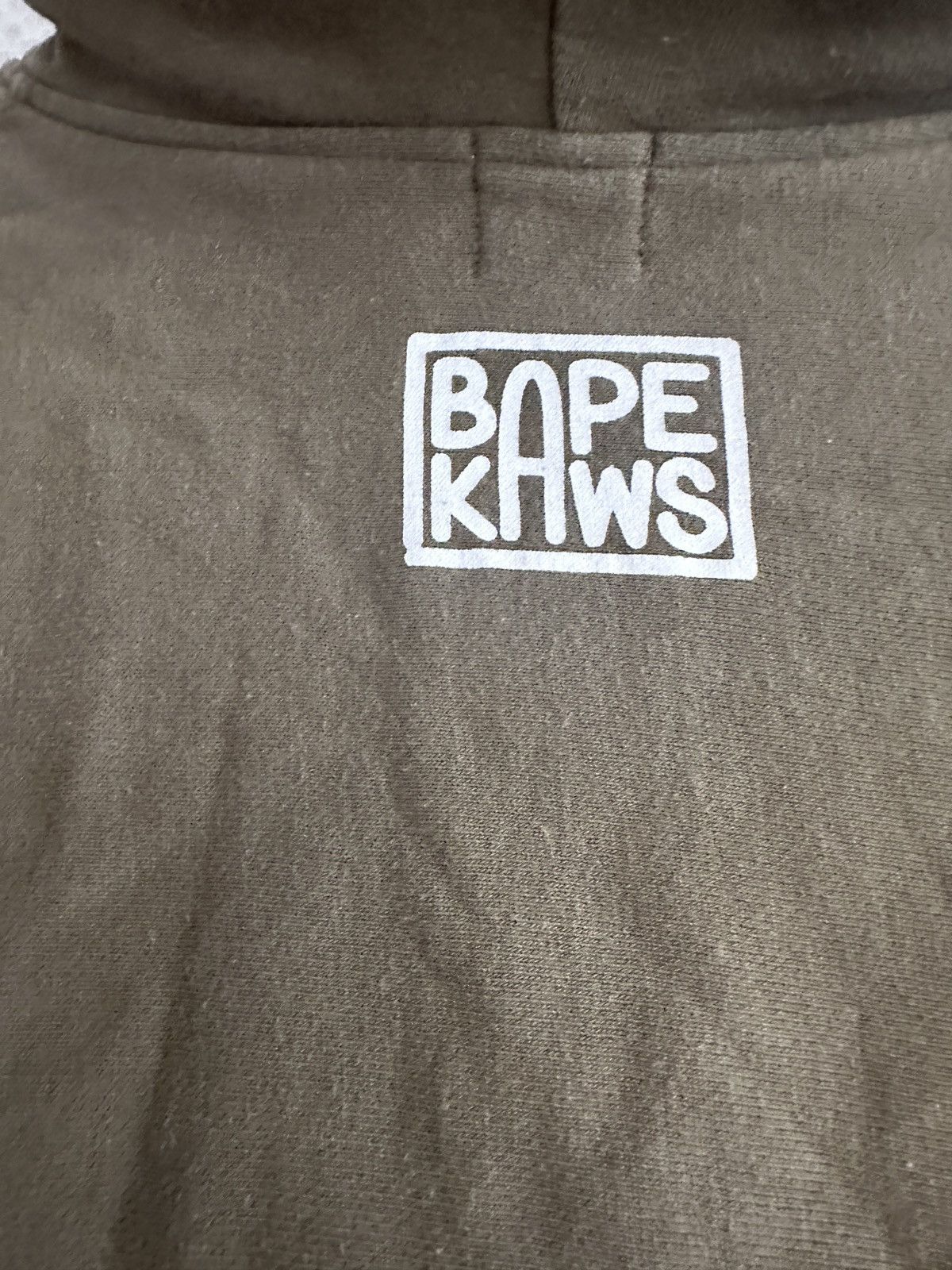 Bape × Kaws Bape x Kaws Chomper Hoodie Size US M / EU 48-50 / 2 - 3 Thumbnail