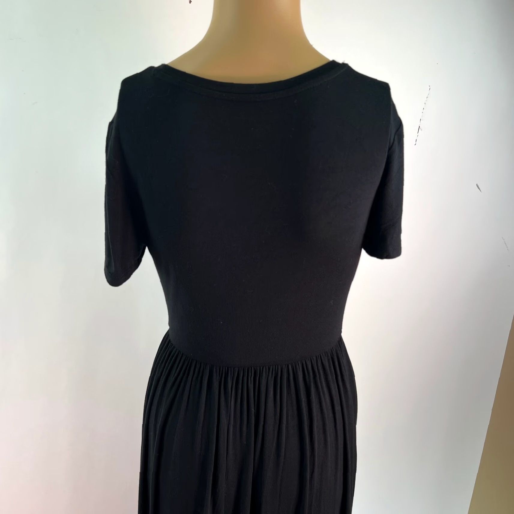 Essentials Amazon Essentials Women's Short Sleeves Black Maxi Dress XS Size 26" / US 2 / IT 38 - 3 Thumbnail