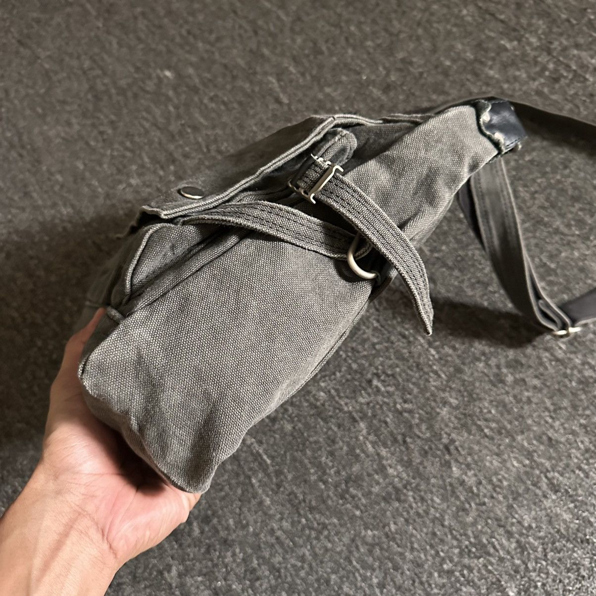 Japanese Brand BAGGY PORT JAPAN COTTON CANVAS CRROSSBODY BAG Size ONE SIZE - 5 Thumbnail