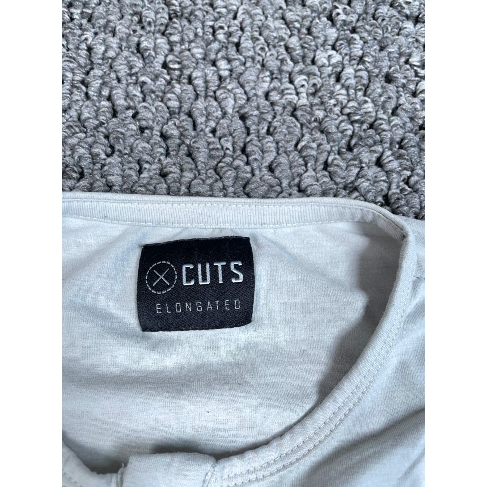 Cuts Cuts T-Shirt Henley Adult Small Gray Long Sleeve Curved Hem Elongated Pyca Pro Cotton Polyester Spandex Size US S / EU 44-46 / 1 - 3 Thumbnail