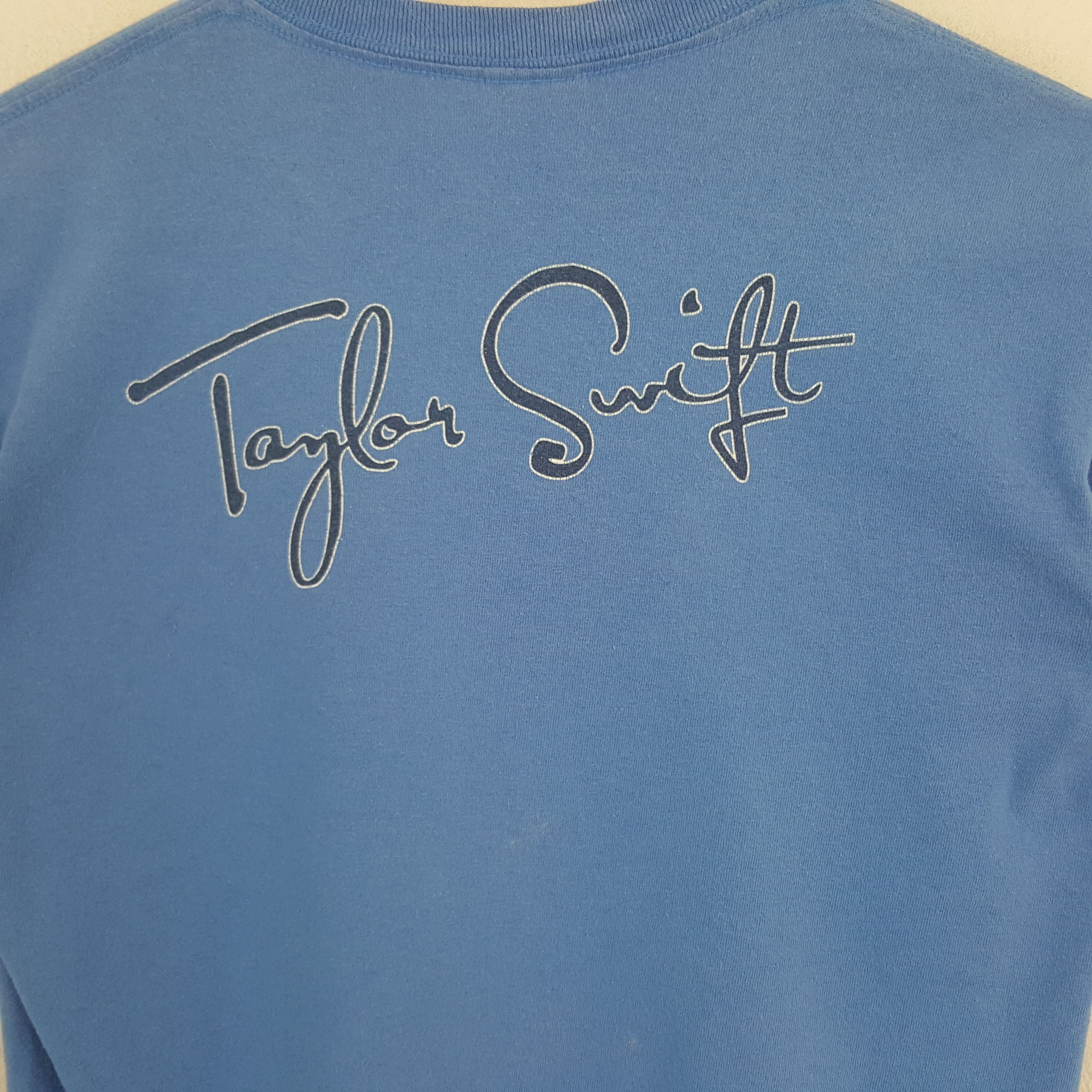 Band Tees Vintage Taylor Swift Solo Singer Tshirt C219N58 Size US S / EU 44-46 / 1 - 4 Thumbnail