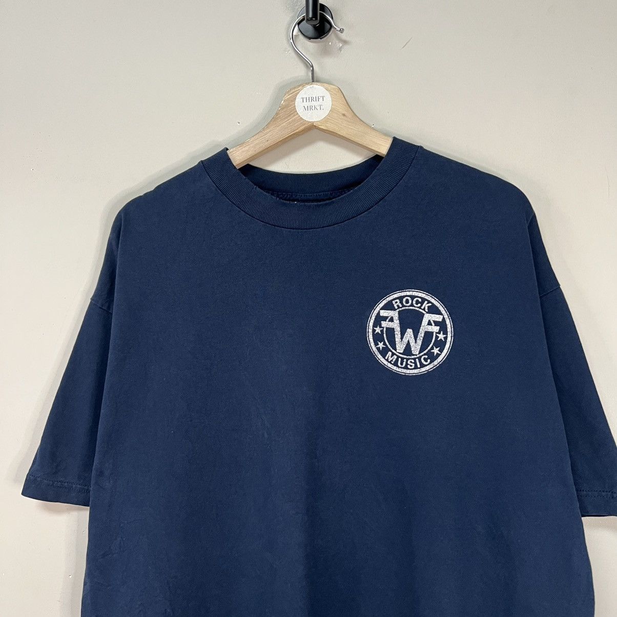 Band Tees × Vintage Vintage Weezer Blue Album Band Tee Size US XL / EU 56 / 4 - 4 Thumbnail