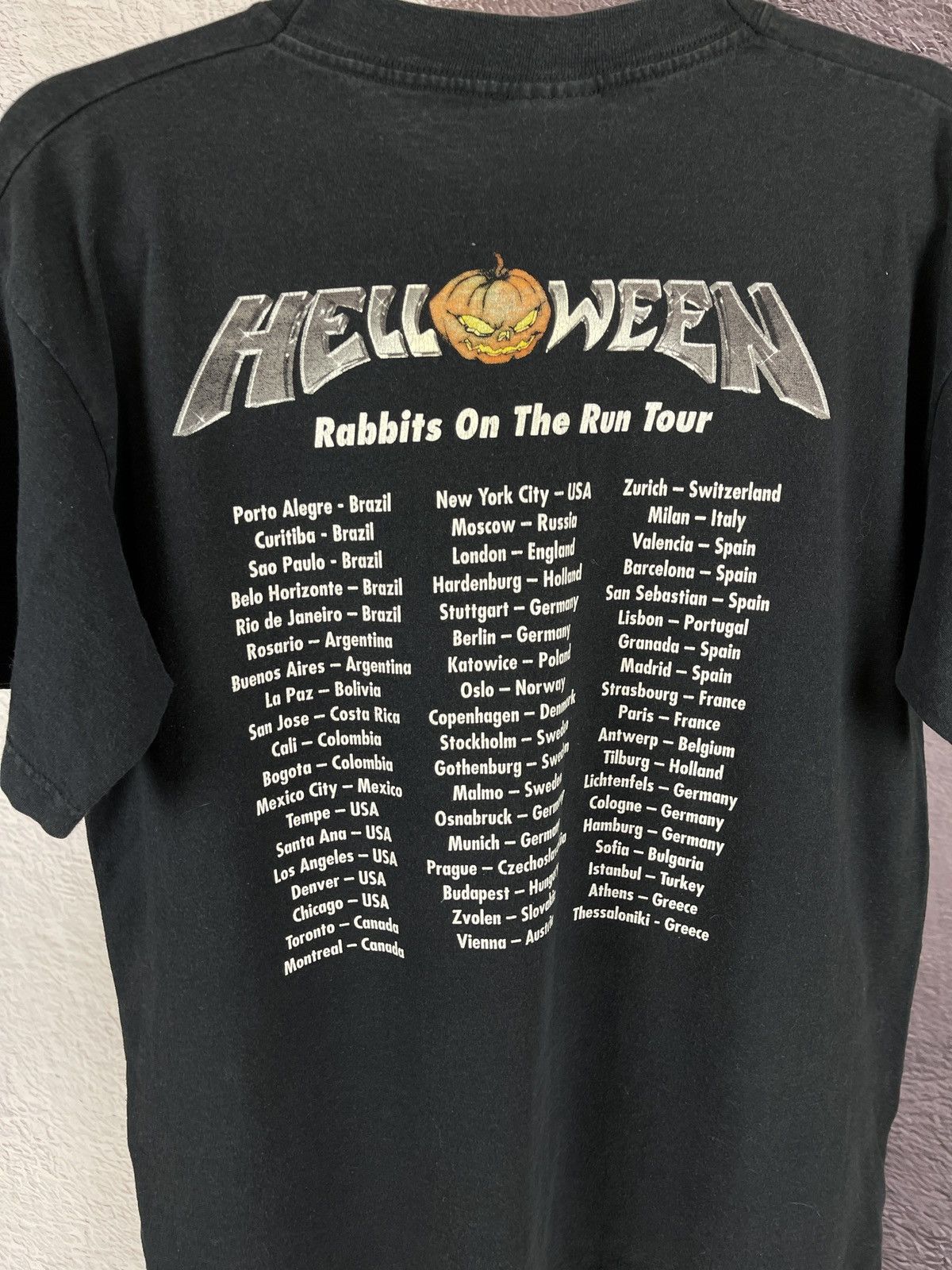 Band Tees HELLOWEEN y2k 00's T-shirt / Rabbits on the Run Tour Size US M / EU 48-50 / 2 - 10 Thumbnail