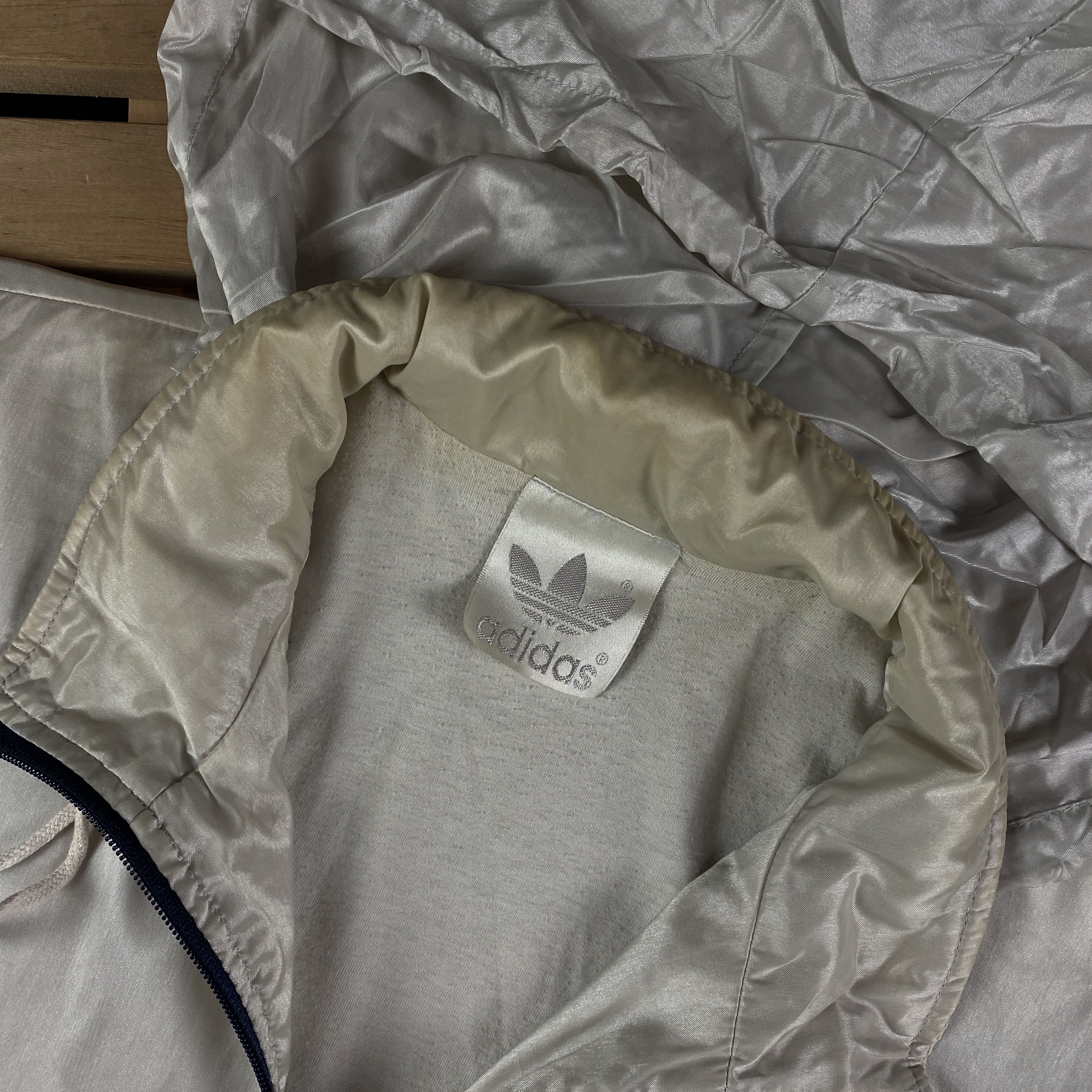 Adidas × Vintage Mens Vintage Windbreker Jacket Adidas Originals Size L Size US L / EU 52-54 / 3 - 7 Thumbnail