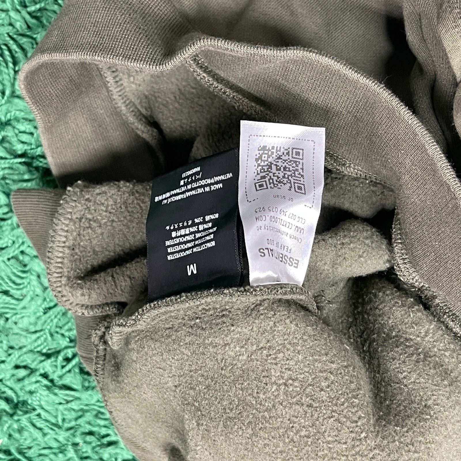 Fear of God FW24 Fear of God Essentials Fleece Hoodie Sweater Green Size US M / EU 48-50 / 2 - 5 Thumbnail