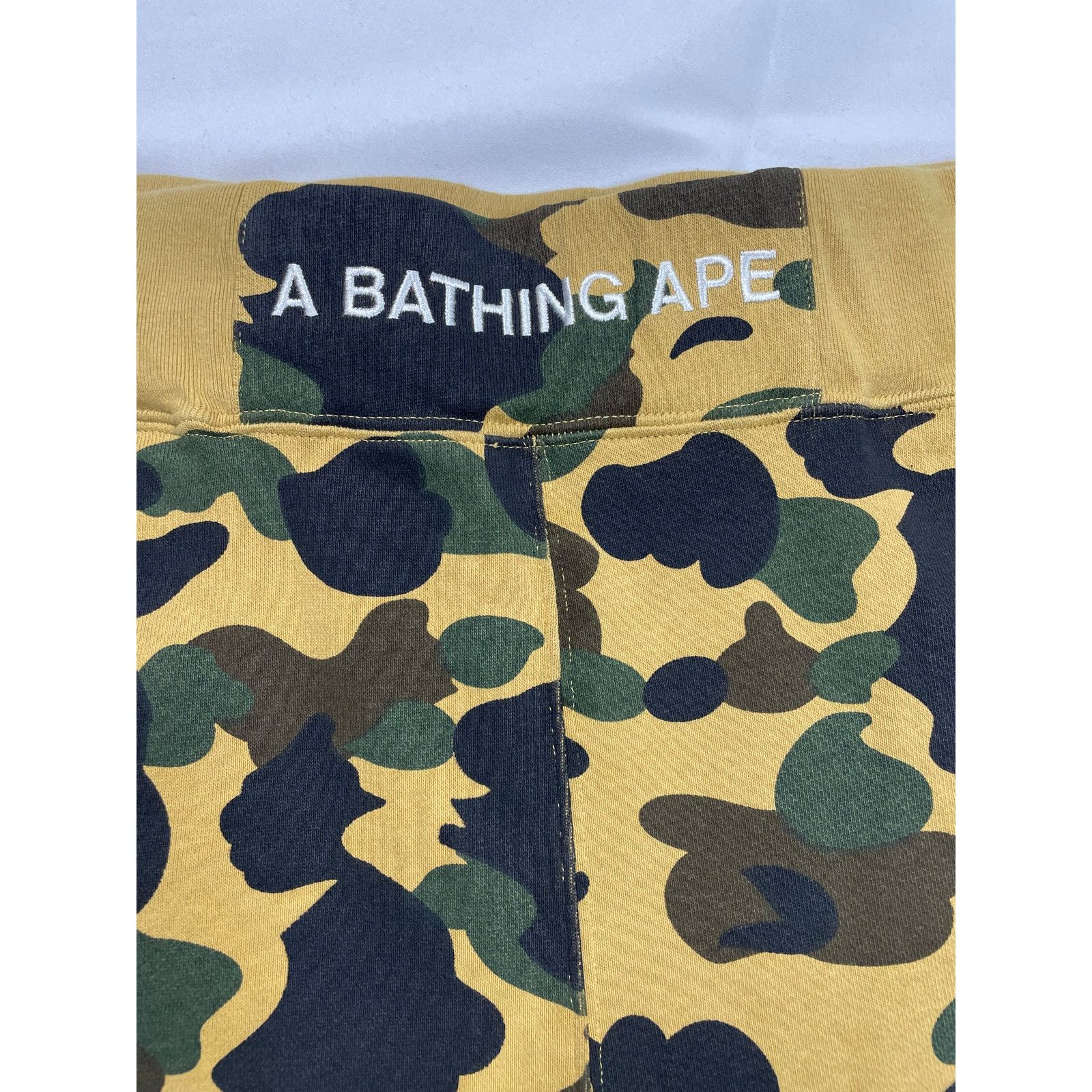 Bape 1st Camo Sweat Shorts Size US 40 / EU 56 - 2 Thumbnail