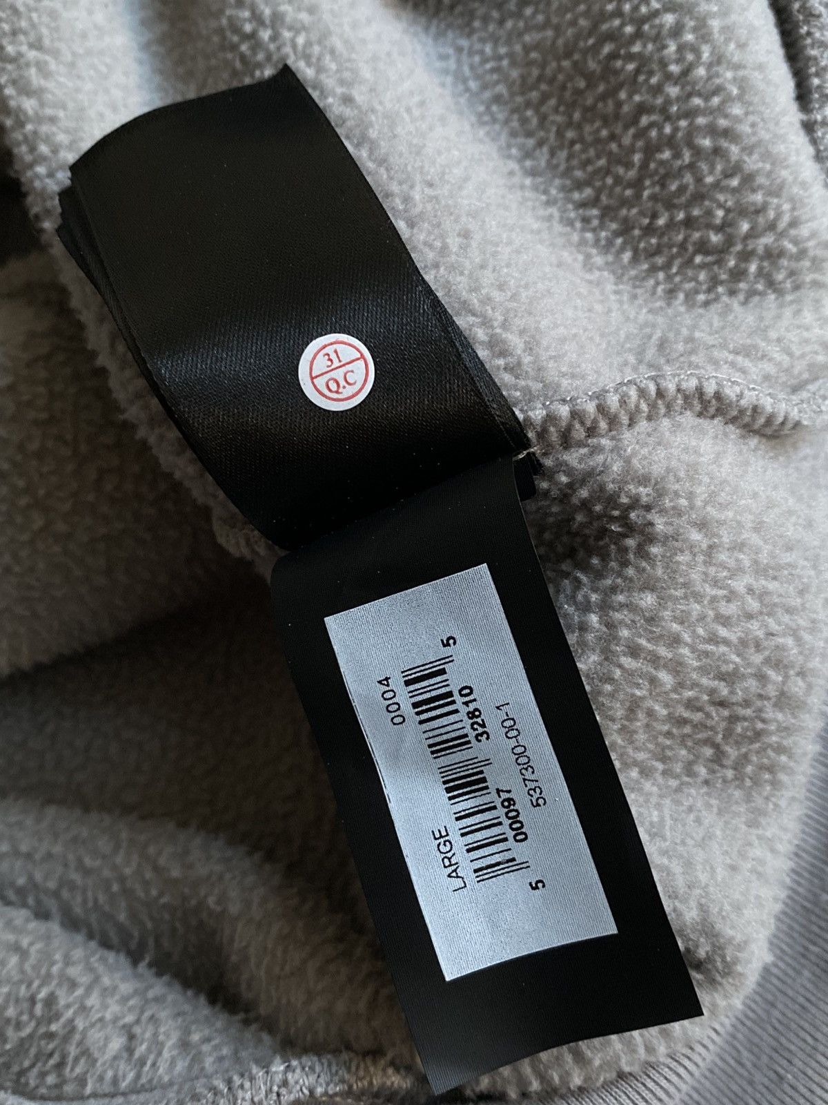 Balenciaga × Gap × Yeezy Yeezy X Gap Polar Fleece Cropped Hoodie Grey Yzy Kanye West Size US L / EU 52-54 / 3 - 10 Thumbnail